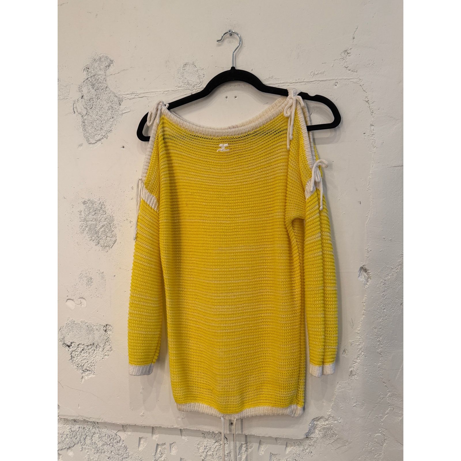 Courreges Vintage Courreges Paris Knit Sweater Size XS / US 0-2 / IT 36-38 - 1 Thumbnail