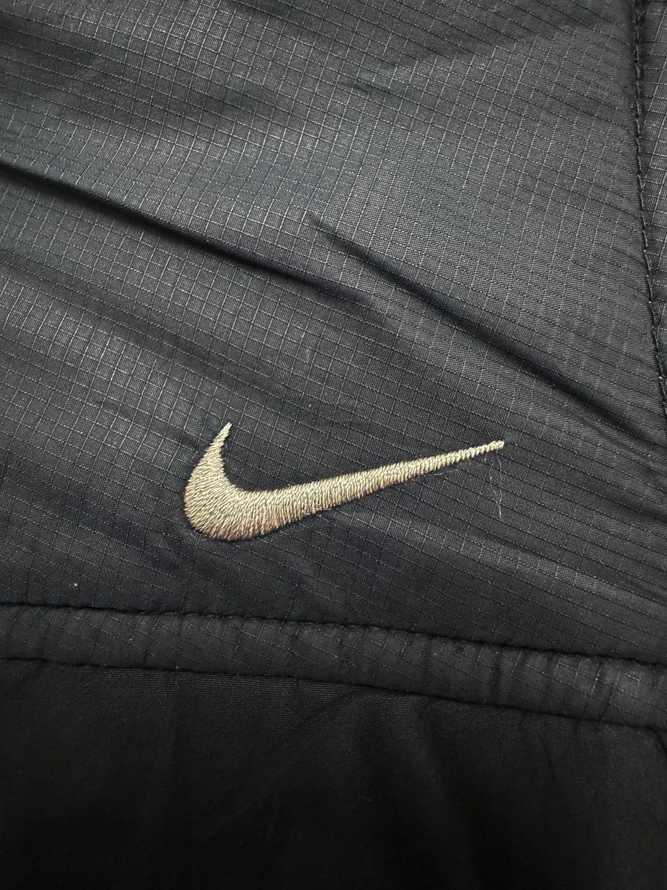 Nike Vintage Y2K Nike Puffer Jacket Size US L / EU 52-54 / 3 - 6 Thumbnail
