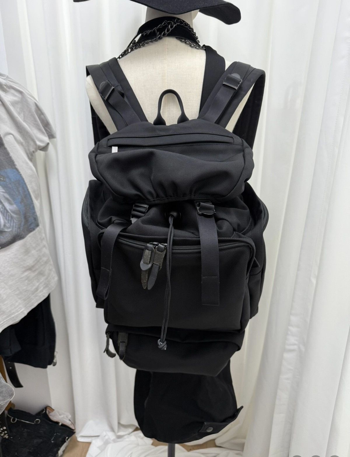 Yohji Yamamoto Yohji Yamamoto Pour Homme 3D-Pocket Mountaineering Backpack Size ONE SIZE - 2 Thumbnail