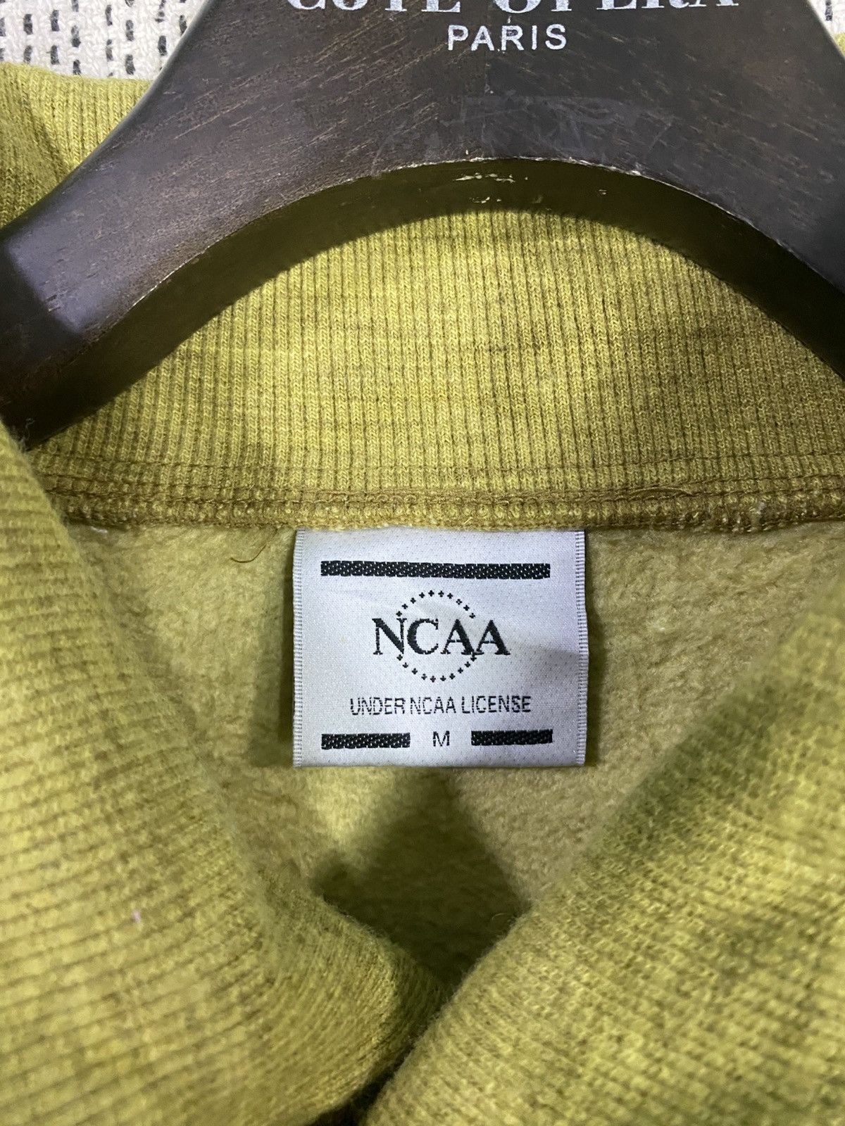 NCAA Vintage y2k NCAA COLLAGE alumni club sweatshirt high collar Size US M / EU 48-50 / 2 - 7 Thumbnail