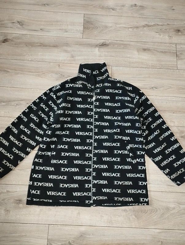 Versace Jeans Couture Versace Jeans Couture See Reverse jacket size XL vintage Size US XL / EU 56 / 4 - 2 Thumbnail