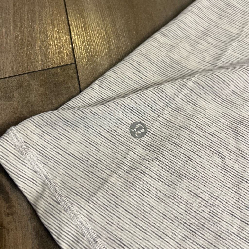 Lululemon Lululemon Grey Built in Bra Athletic Workout Tank Top Women Size M / US 6-8 / IT 42-44 - 4 Thumbnail