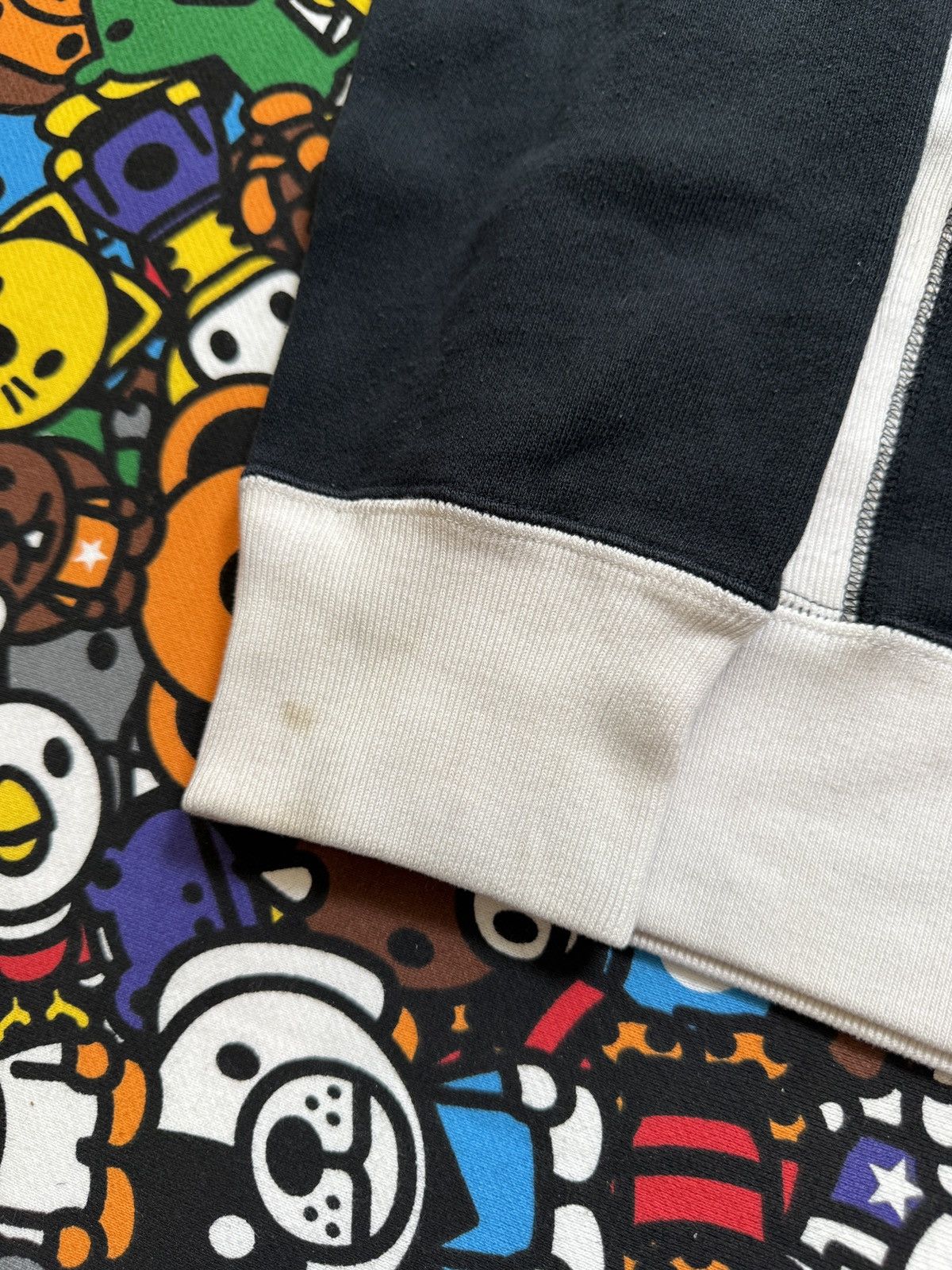 Bape A Bathing Ape Black Script Pullover Hoodie Size US M / EU 48-50 / 2 - 9 Thumbnail