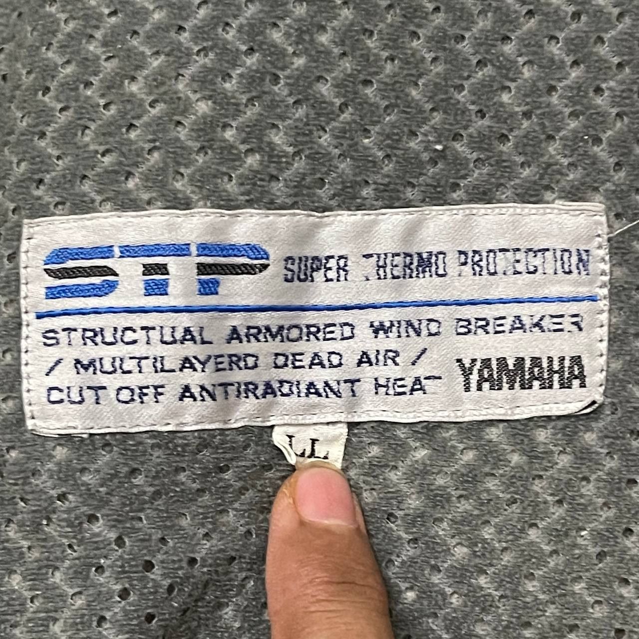 Yamaha Vintage STP Yamaha Racing Multilayerd Dead Air Vest Size US L / EU 52-54 / 3 - 7 Thumbnail