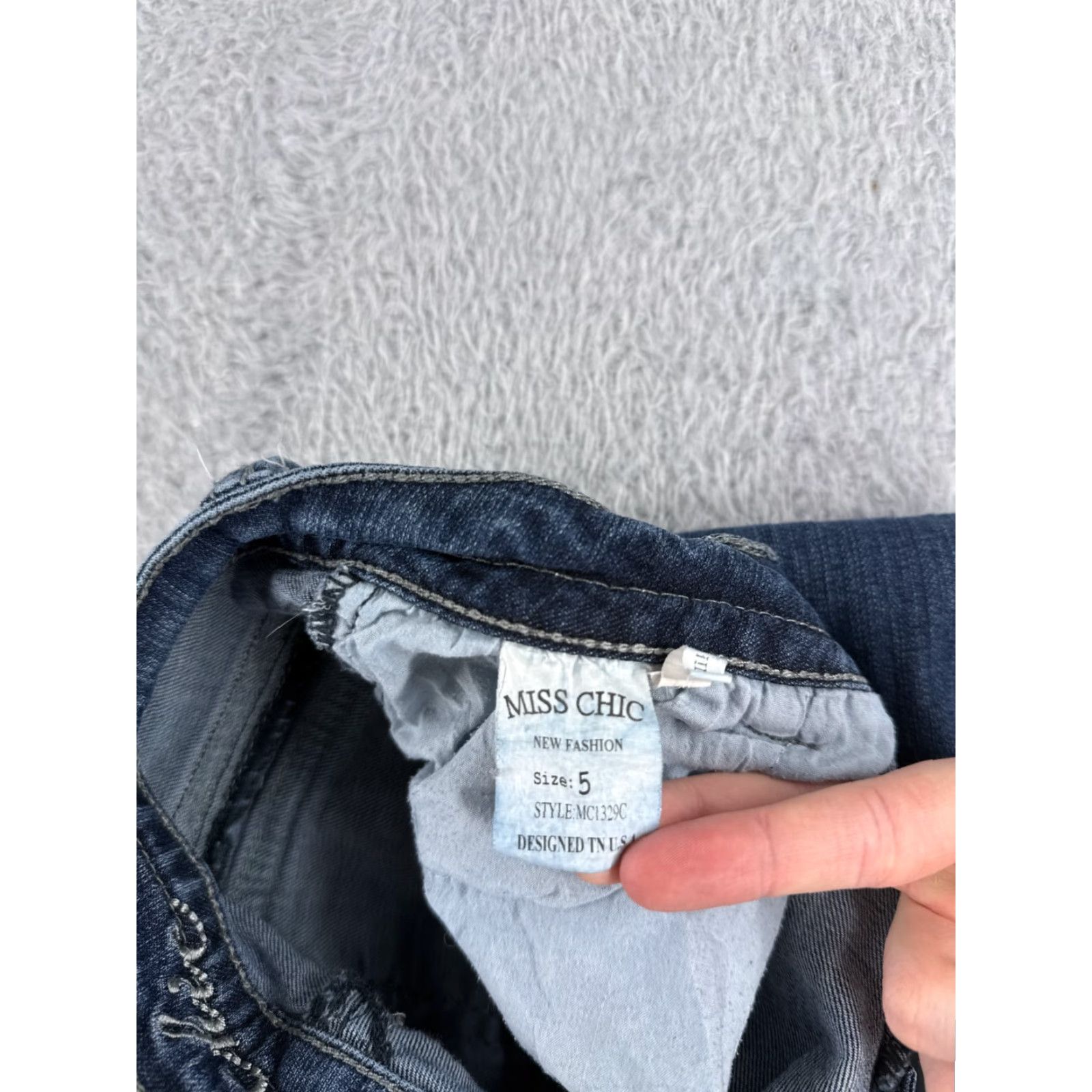 Vintage miss chic Jeans Women Bootcut Denim Blue 30x30 Pocket 5-Pocket Embellished Rhinestone Embroidered Mid Rise 30 Inseam Regular Stretch Size 36" / US 14 / IT 50 - 7 Thumbnail