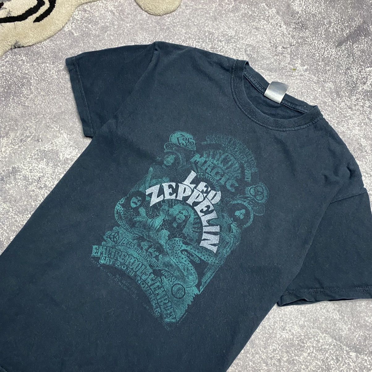 Band Tees Vintage Led Zeppelin Magic Featuring Big graphic logo tee Size US M / EU 48-50 / 2 - 2 Thumbnail
