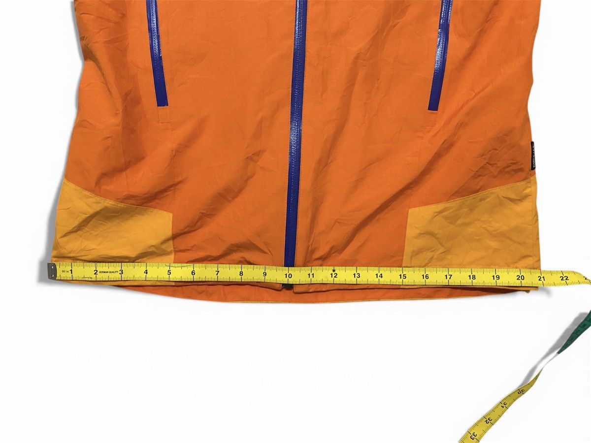 Other Lafuma Gore-Tex Women Hiking Jacket (size 95) Size S / US 4 / IT 40 - 13 Thumbnail