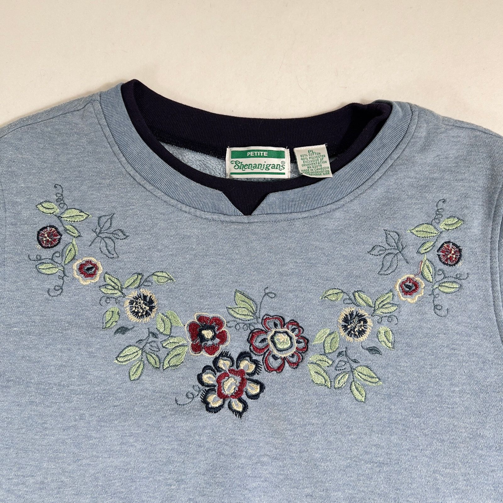 Other Shenanigans Embroidered Sweatshirt Woman PETITE Large Floral Size L / US 10 / IT 46 - 2 Thumbnail
