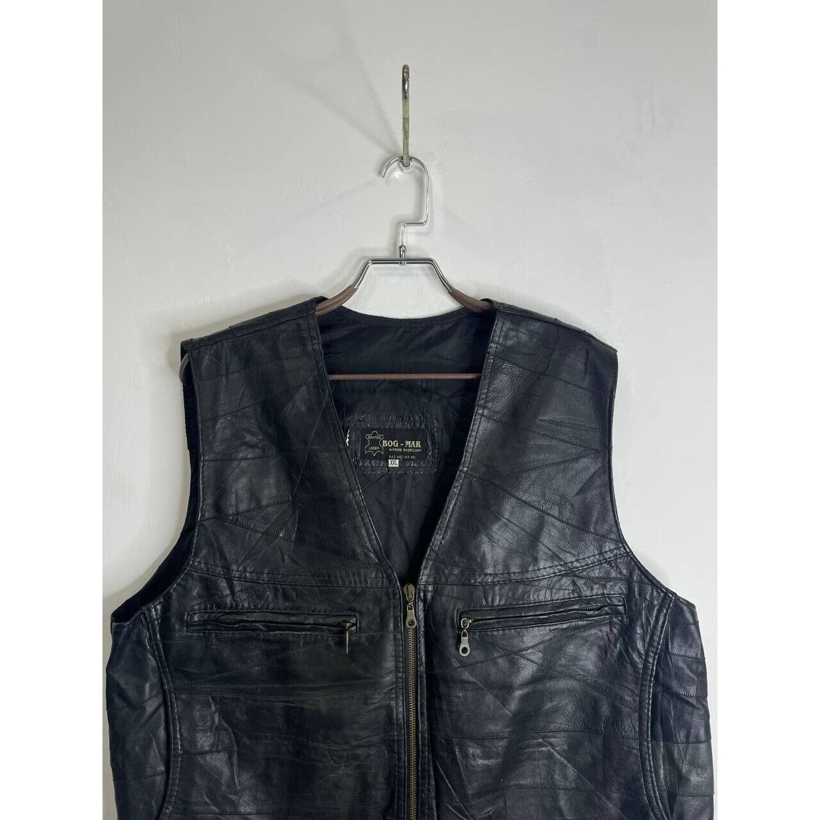 Vintage Vintage Black Leather Biker Vest Utility Pockets Size US XL / EU 56 / 4 - 2 Thumbnail