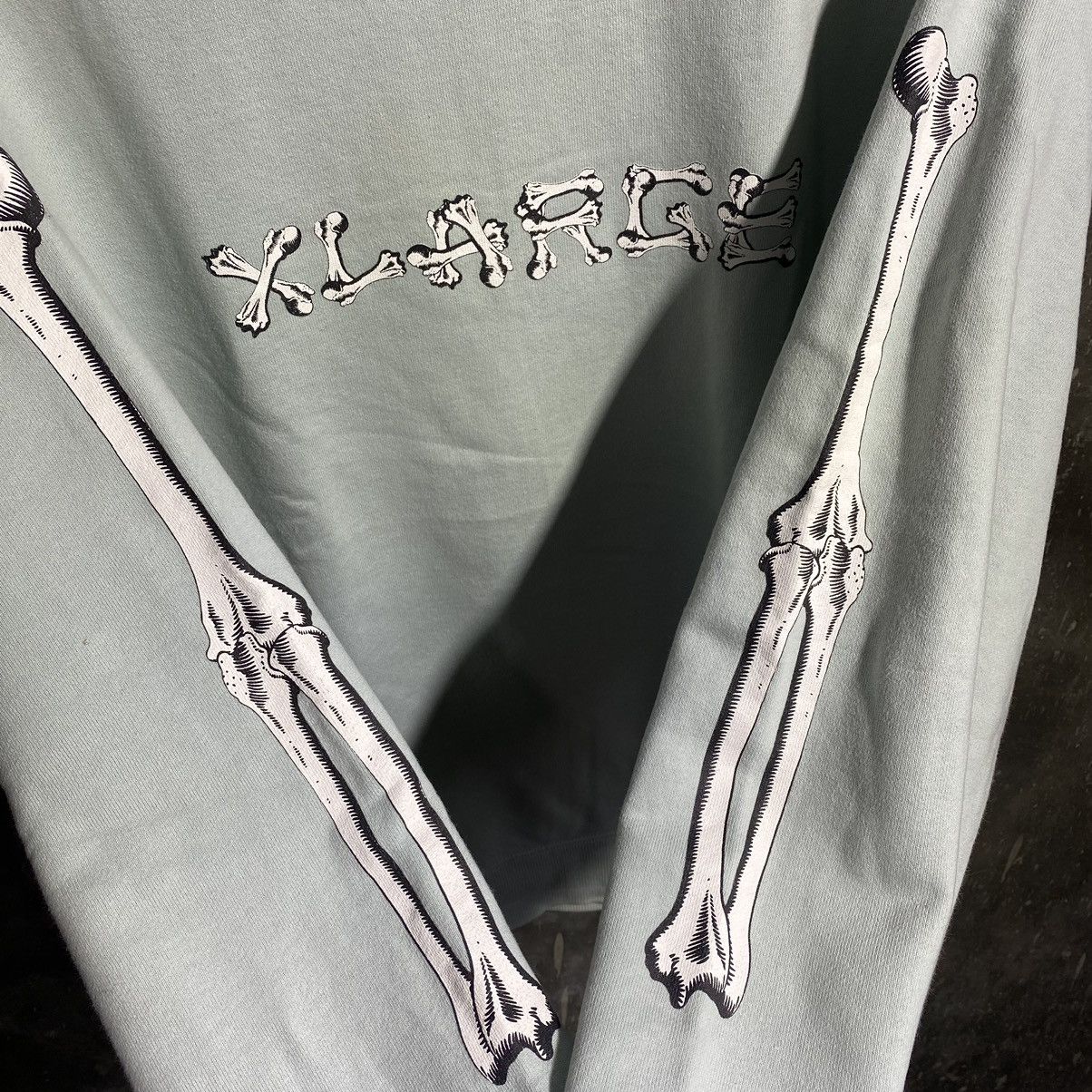 Xlarge X-Large Skullbones Logo Sweatershirt Size US L / EU 52-54 / 3 - 3 Thumbnail