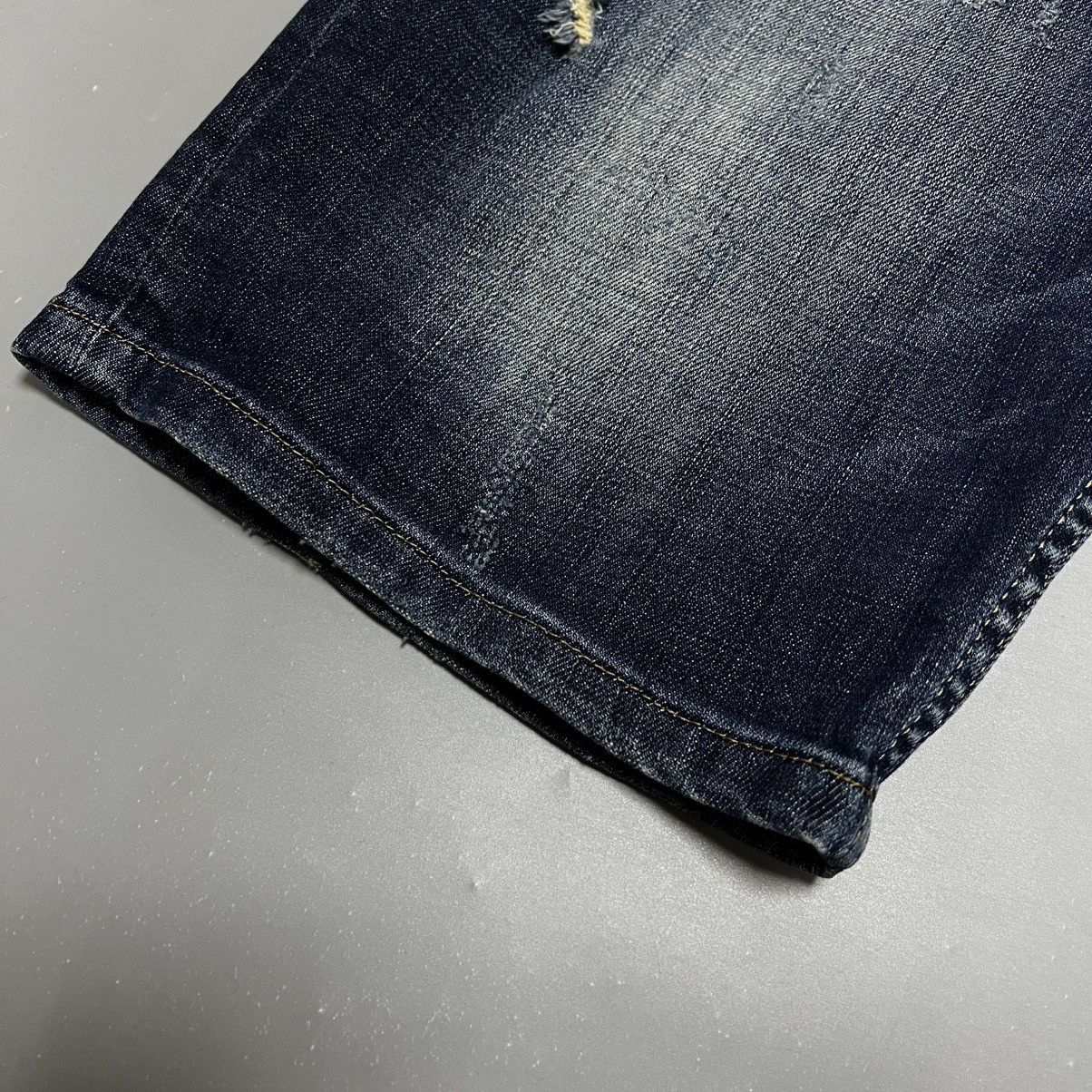 Dsquared2 × Vintage Dsquared Blue Shorts Vintage Size US 30 / EU 46 - 10 Thumbnail