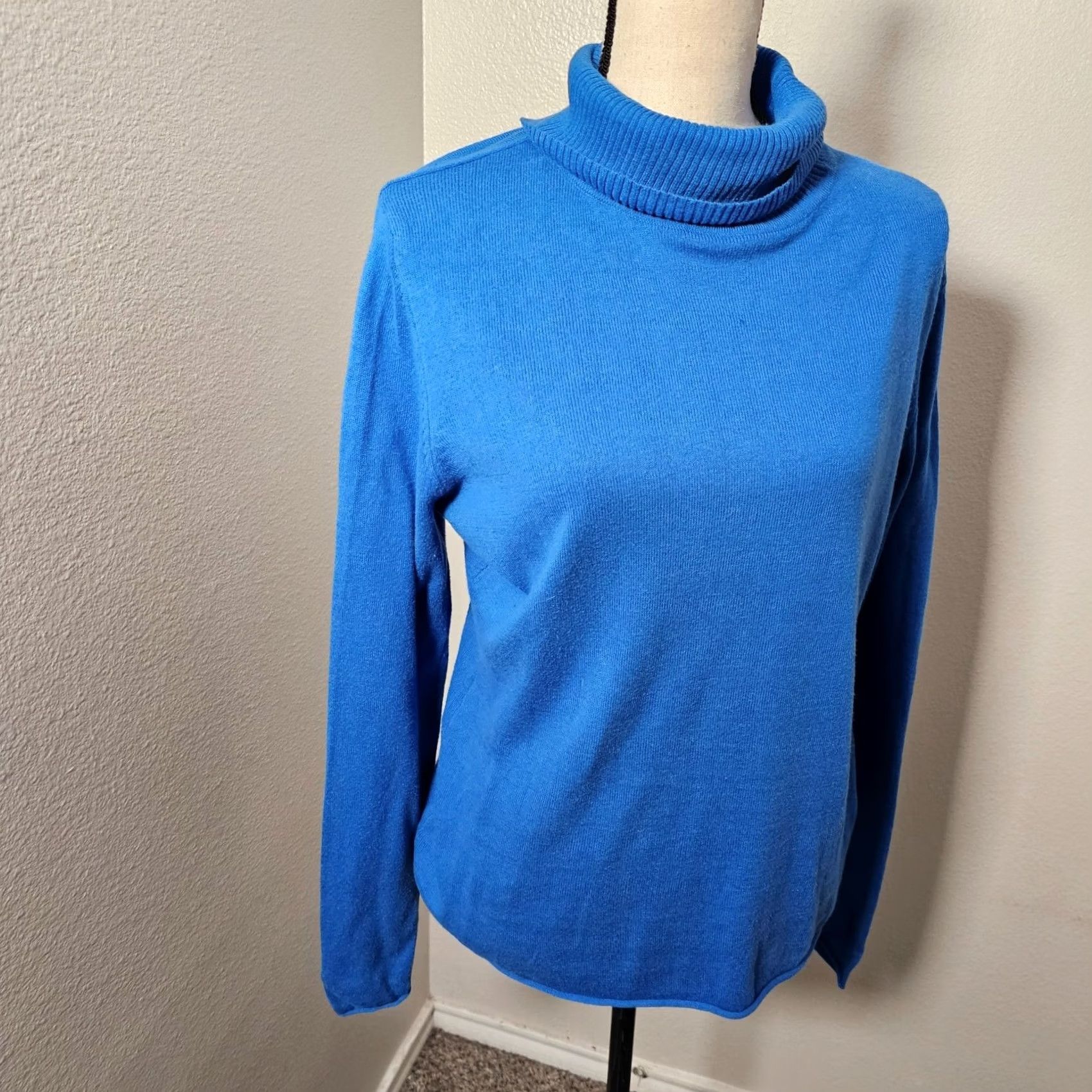 Vintage VINTAGE JCP Cashmere Blend Sweater Blue L Turtleneck Long Sleeve Women Pullover Size L / US 10 / IT 46 - 2 Thumbnail