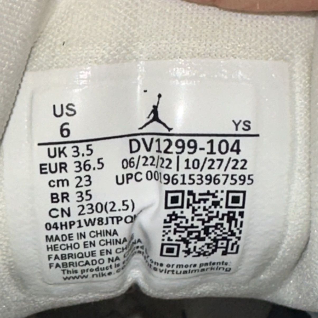 Jordan Brand × Nike Size 6W (4.5M) - Nike Air Jordan 1 Low SE Reverse Ice Blue Size US 6 / IT 36 - 6 Thumbnail