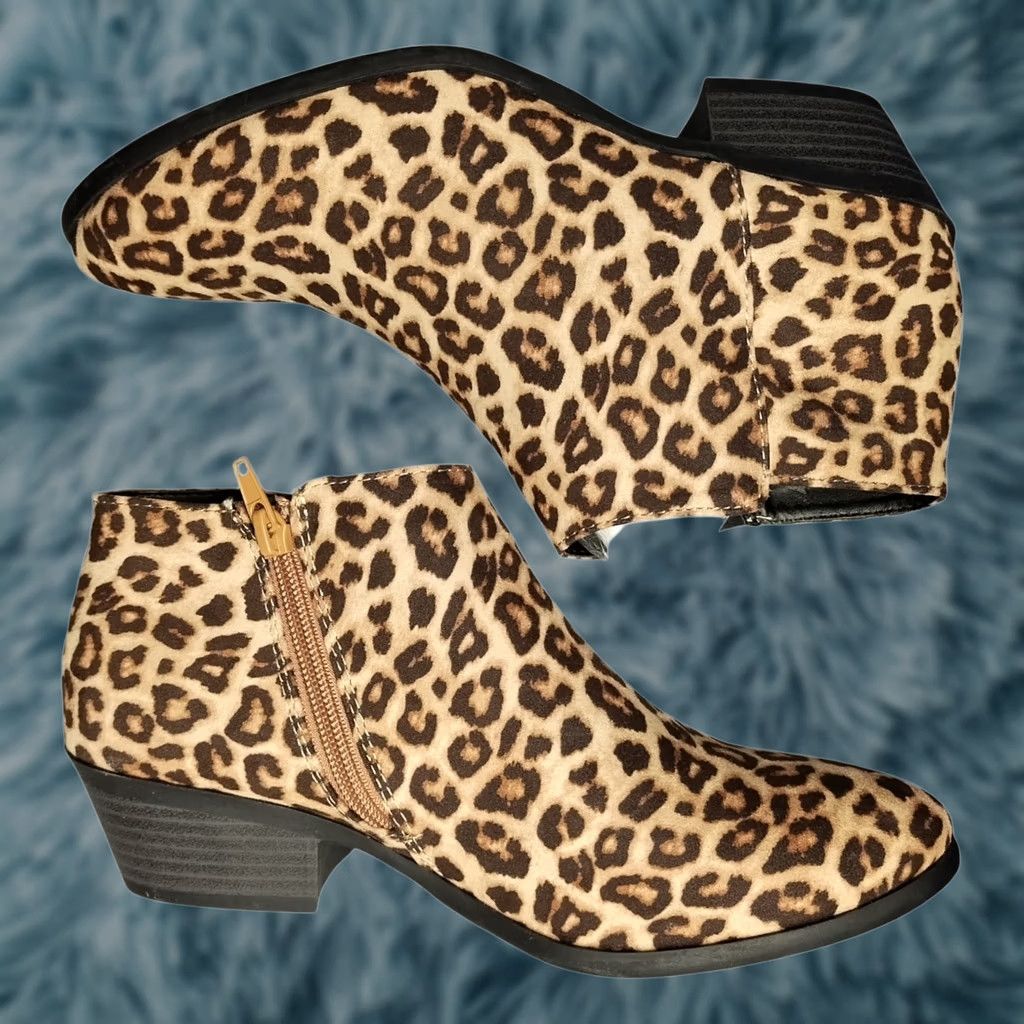 Vintage Soda Ankle Boots Womens US 7 Multi Cheetah Print Synthetic Block Heel Side Zip Size US 7 / IT 37 - 1 Thumbnail