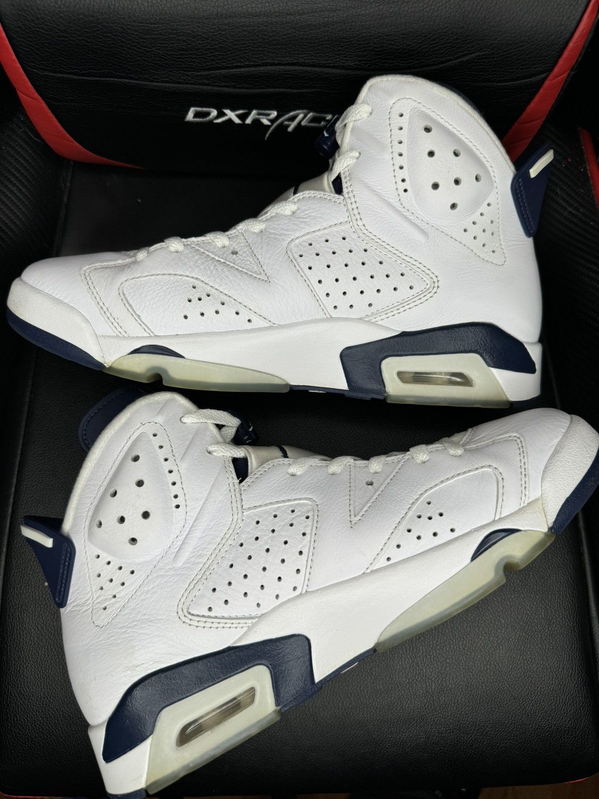 Jordan Brand Air Jordan 6 Retro ‘Midnight Navy’ - Size 9.5 Size US 9.5 / EU 42-43 - 3 Thumbnail