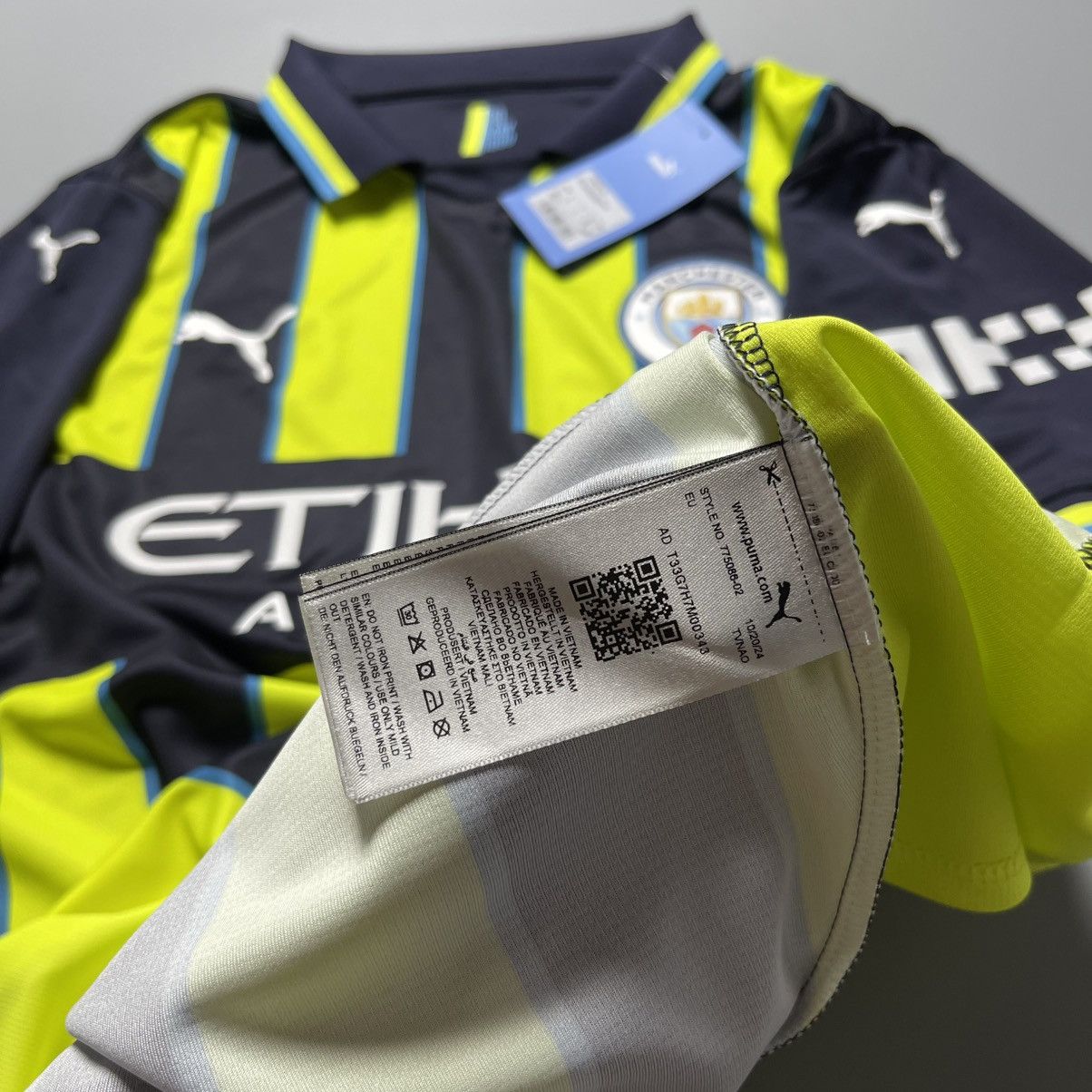 Puma MAN CITY PUMA 2024/2025 FOOTBALL AWAY JERSEY #17 DE BRUYNE Size US L / EU 52-54 / 3 - 10 Thumbnail