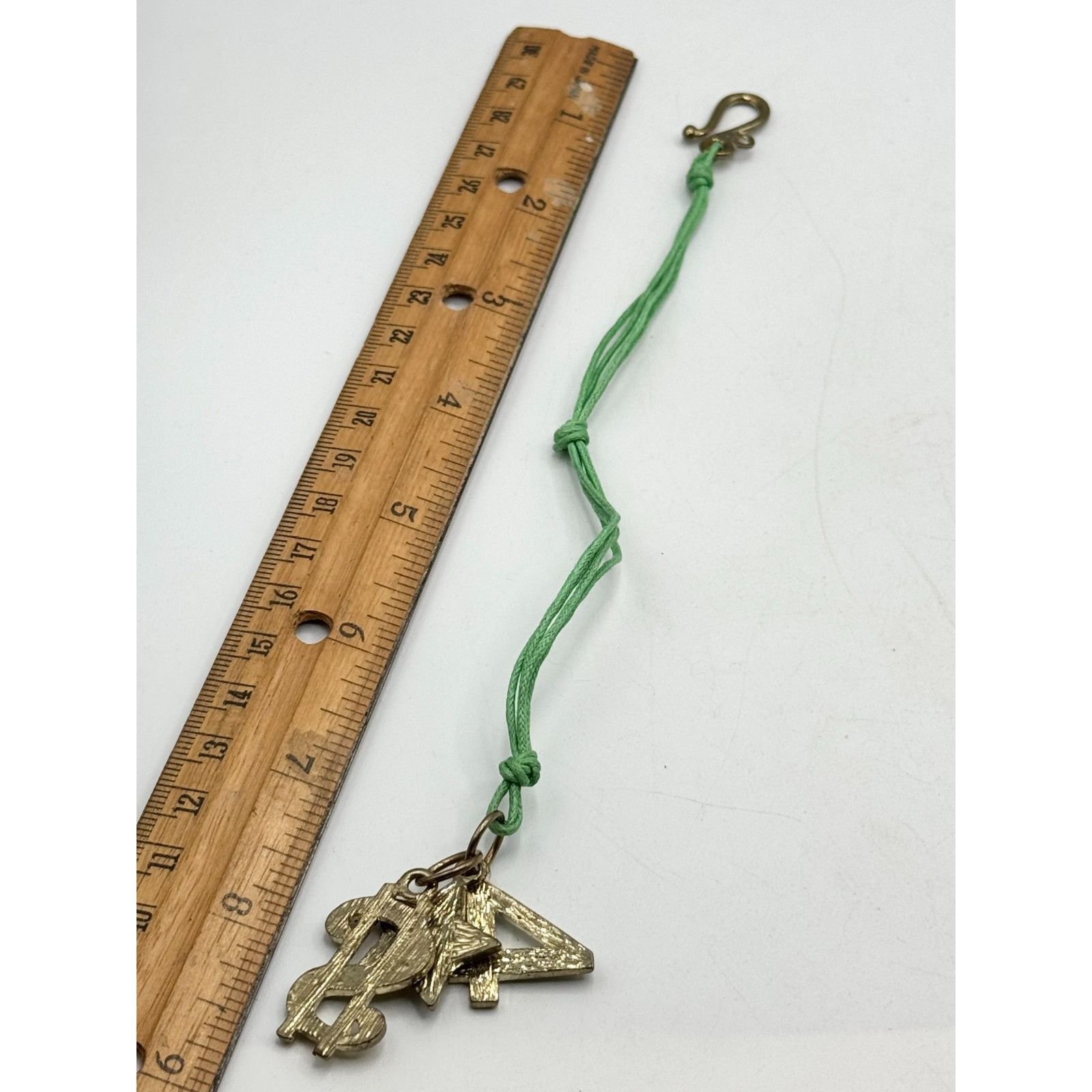 Vintage Vintage green thread charm bracelet Size ONE SIZE - 3 Thumbnail