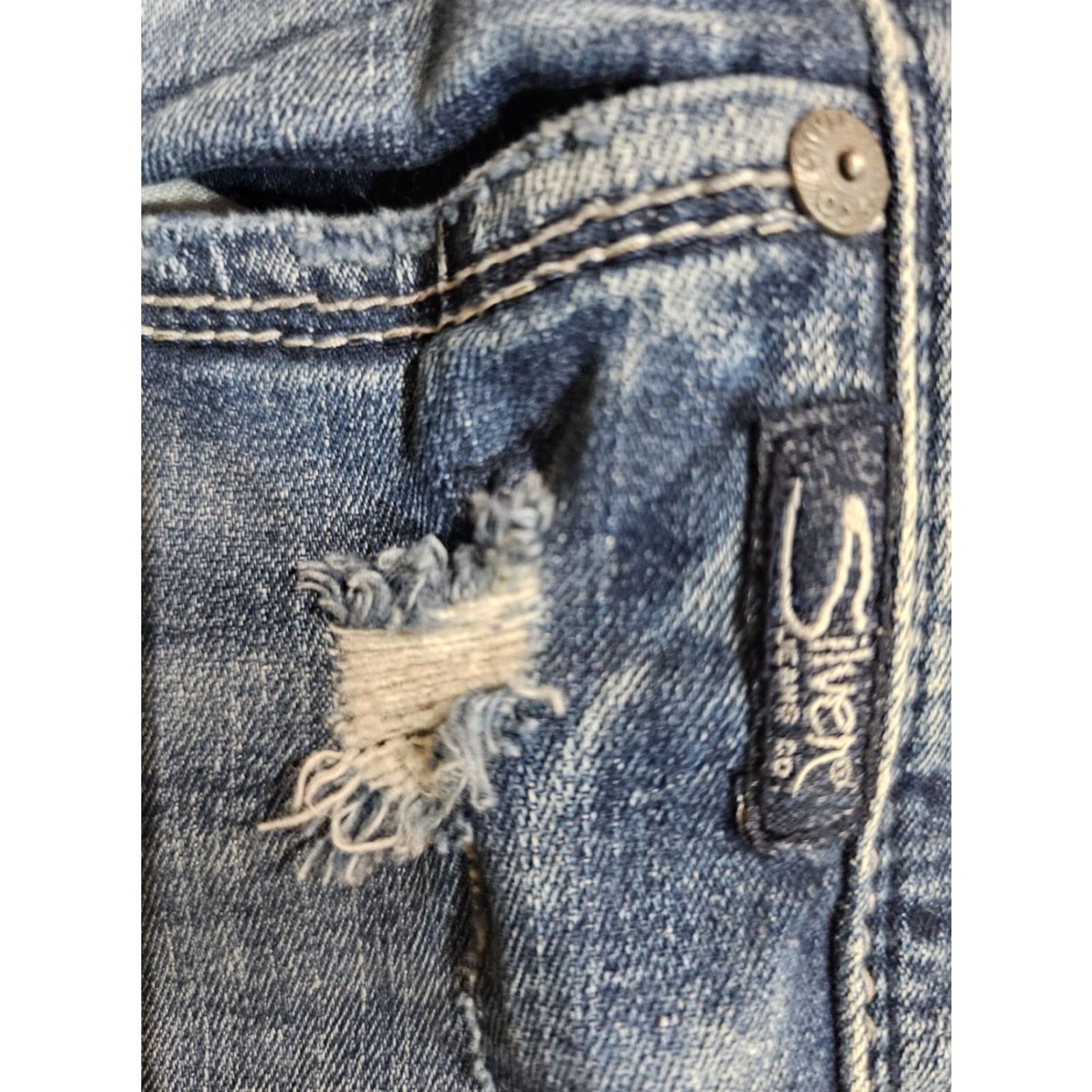 Silver Jeans Co. VINTAGE? No — Silver Jeans Co. "Sam" Straight Leg Distressed Denim Jeans Women's 28w 27 Inseam Blue 28 5-Pocket Mens? Womens Size 28" / US 6 / IT 42 - 4 Thumbnail