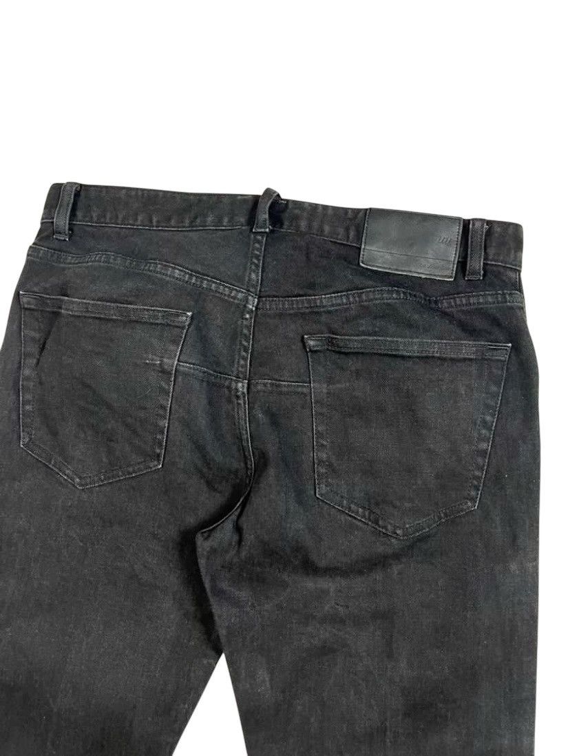 Japanese Brand × Jun Takahashi × Undercover Undercover x UNIQLO Slim Stretch Denim Size US 30 / EU 46 - 4 Thumbnail