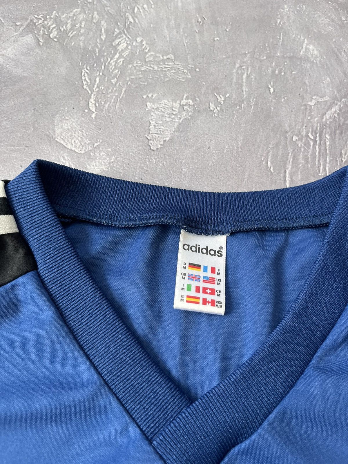 Adidas Vintage Adidas jersey Tshirt Big Logo Trefoil oversized Size US M / EU 48-50 / 2 - 4 Thumbnail