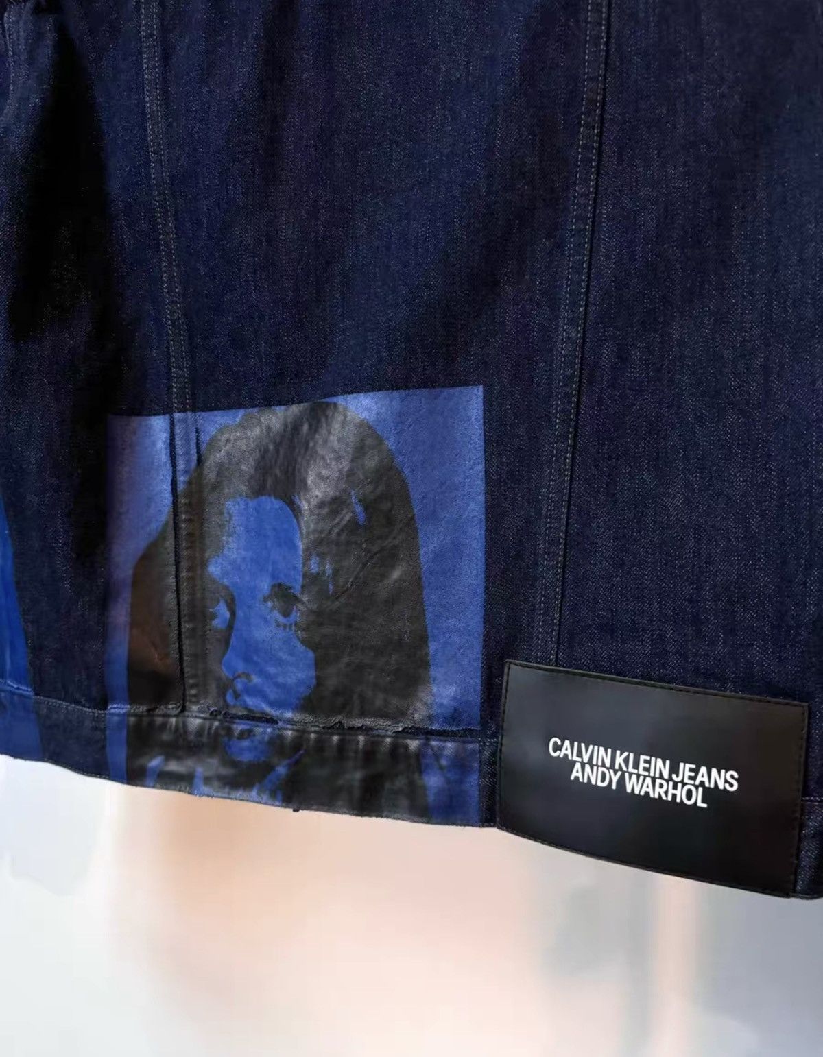 Calvin Klein CALVIN KLEIN 205W39NYC 2018 Runway Printed Denim Jacket Size US L / EU 52-54 / 3 - 3 Thumbnail