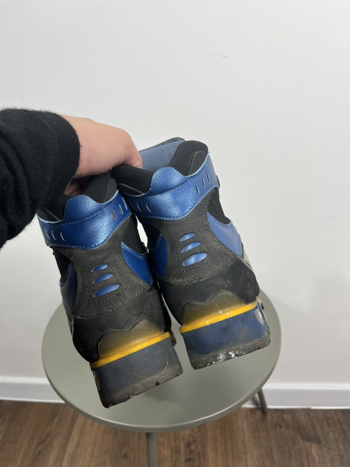 La Sportiva La Sportiva Gore-Tex Mountain Boots Black EU 43 Vibram Sole Size US 10 / EU 43 - 19 Thumbnail