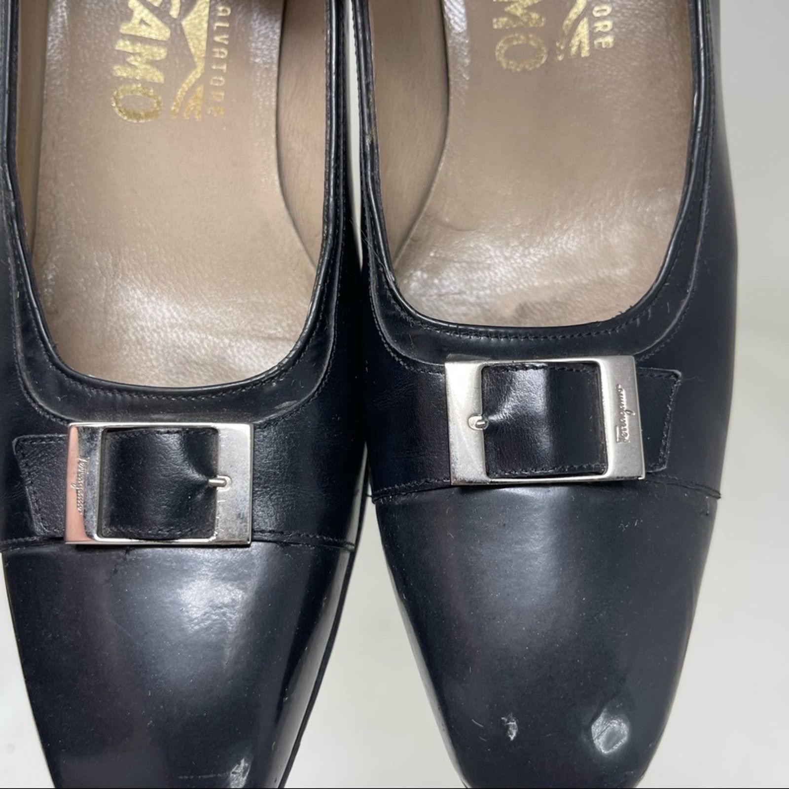 Salvatore Ferragamo Salvatore Ferragamo black smooth leather silver horsebit 7.5 Size US 7.5 / IT 37.5 - 8 Thumbnail