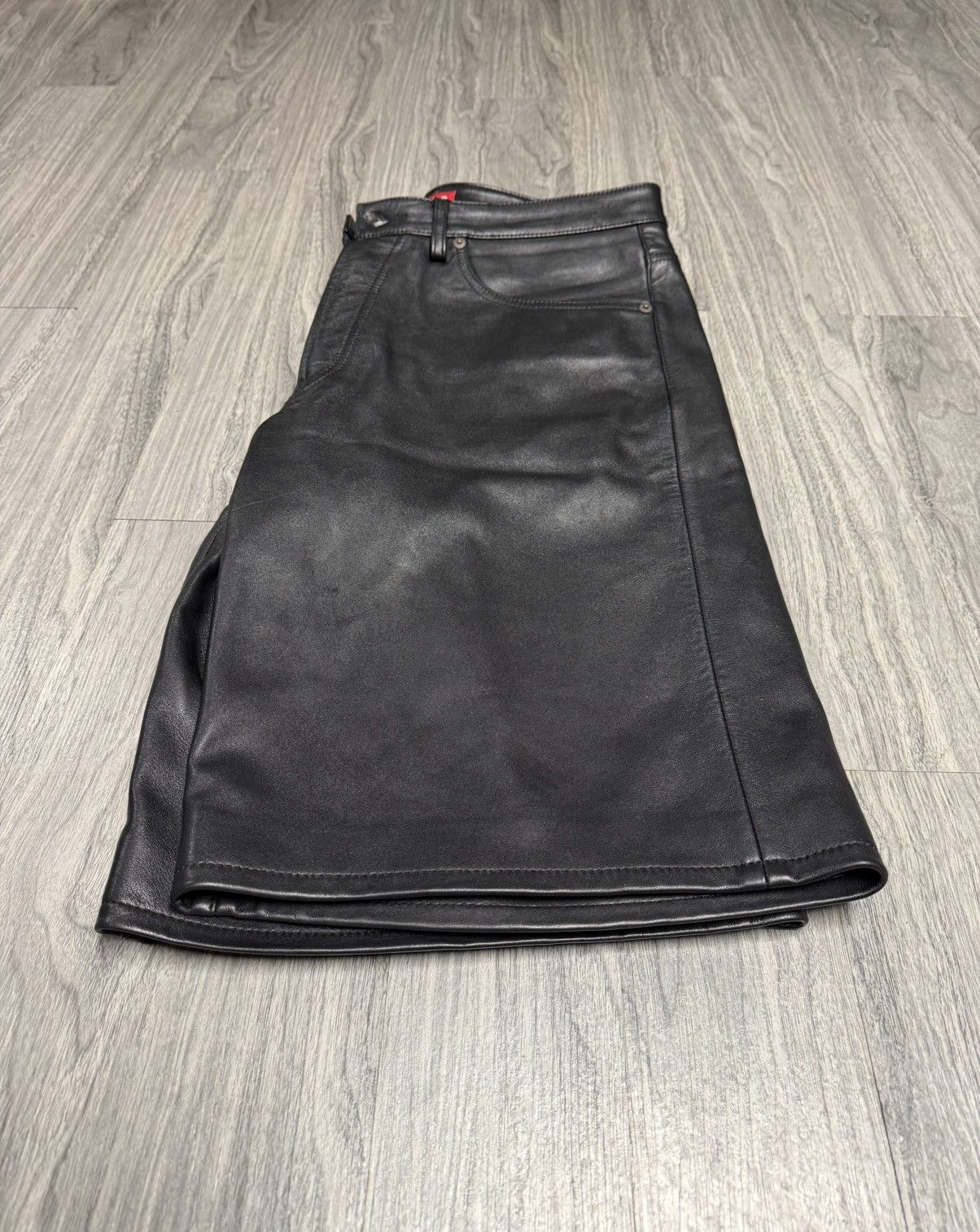Supreme Supreme Leather Shorts Size US 32 / EU 48 - 3 Thumbnail