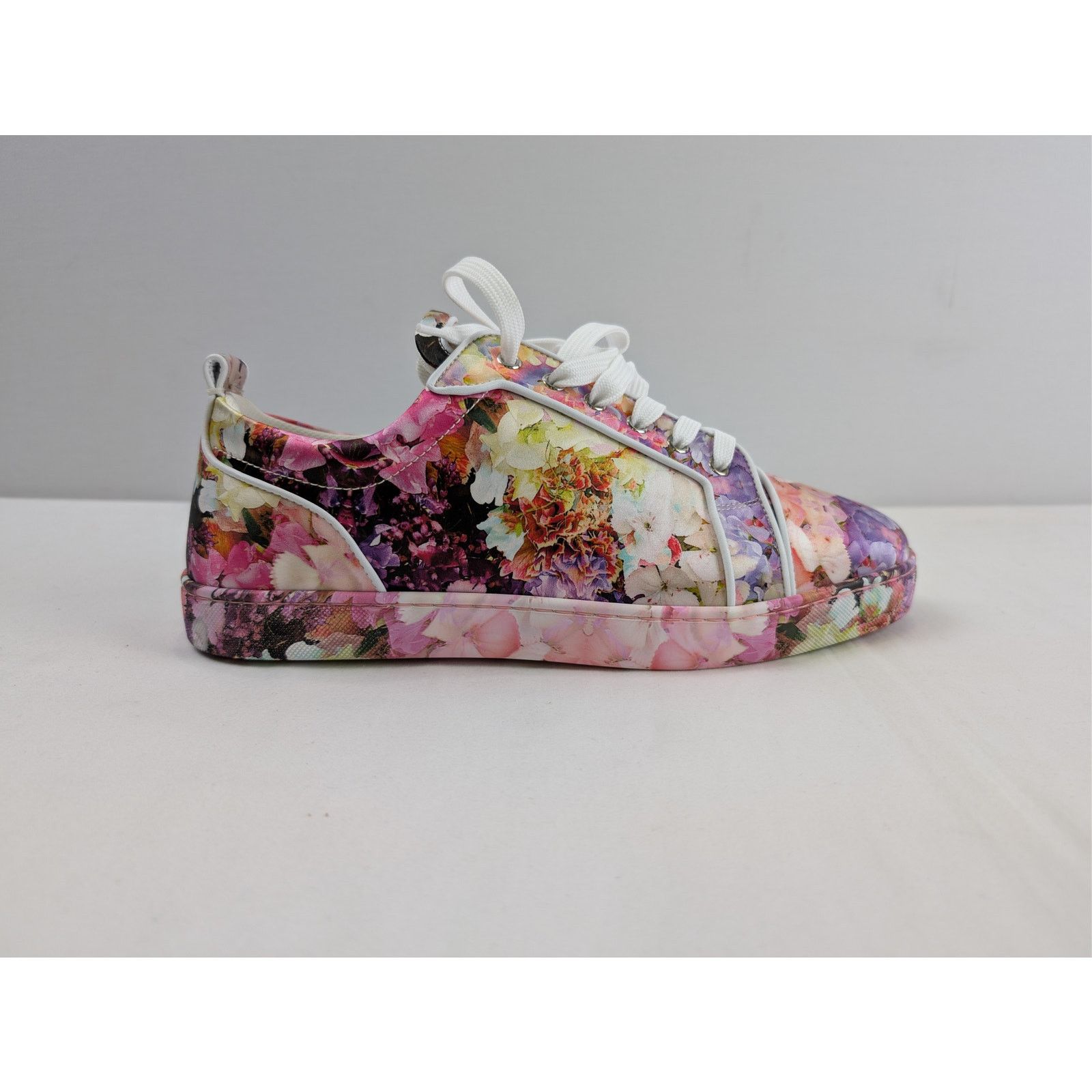 Christian Louboutin o1rshd1 Louis Junior Orlato flat sneaker with a floral print Size US 12 / EU 45 - 4 Thumbnail