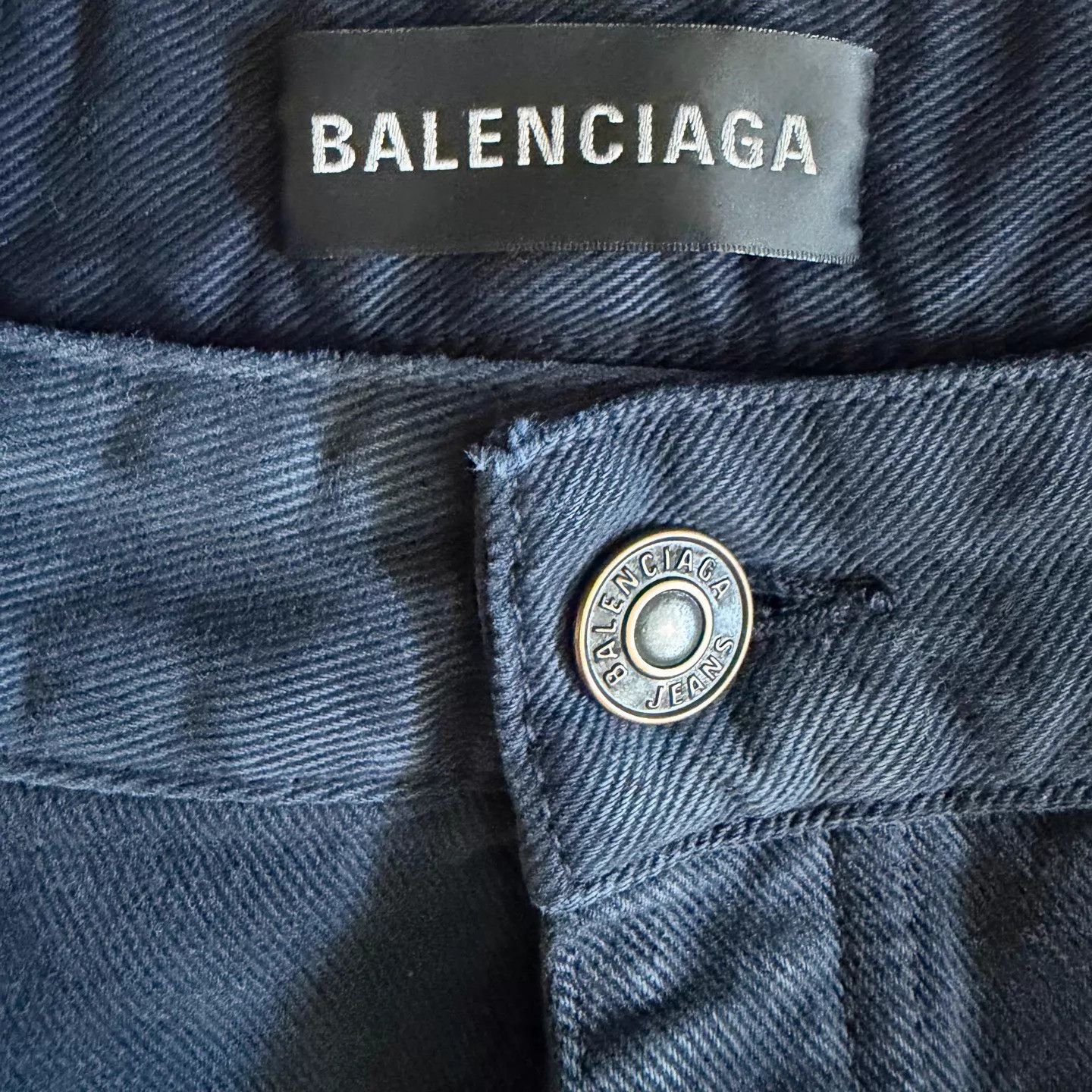 Balenciaga Balenciaga SS26 Distressed Wide Leg Jeans Men's 30 Size US 30 / EU 46 - 3 Thumbnail