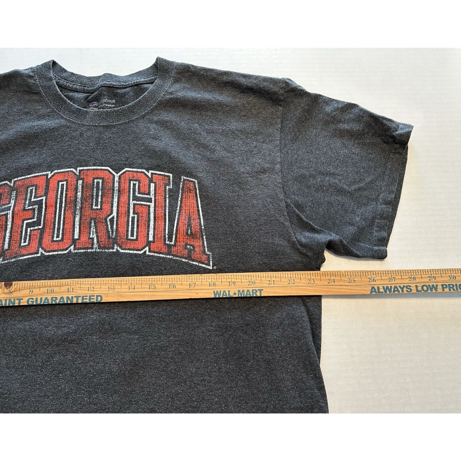 Champion Champion NCAA Georgia Bulldogs XL Gray Graphic T-Shirt UGA Size US XL / EU 56 / 4 - 6 Thumbnail