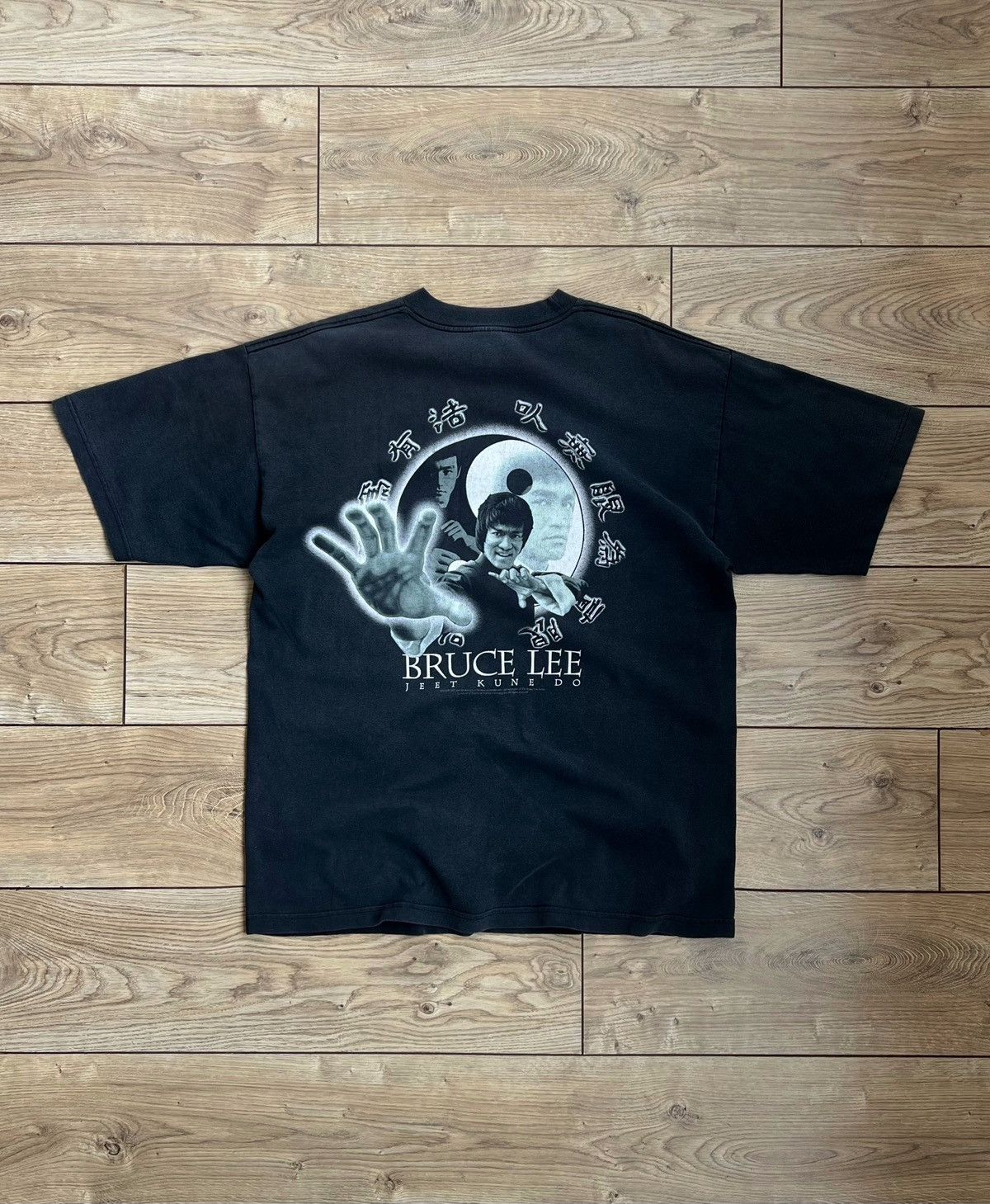 Vintage Vintage Bruce Lee Movie Promo T-Shirt 90s Y2K Size US XL / EU 56 / 4 - 1 Thumbnail