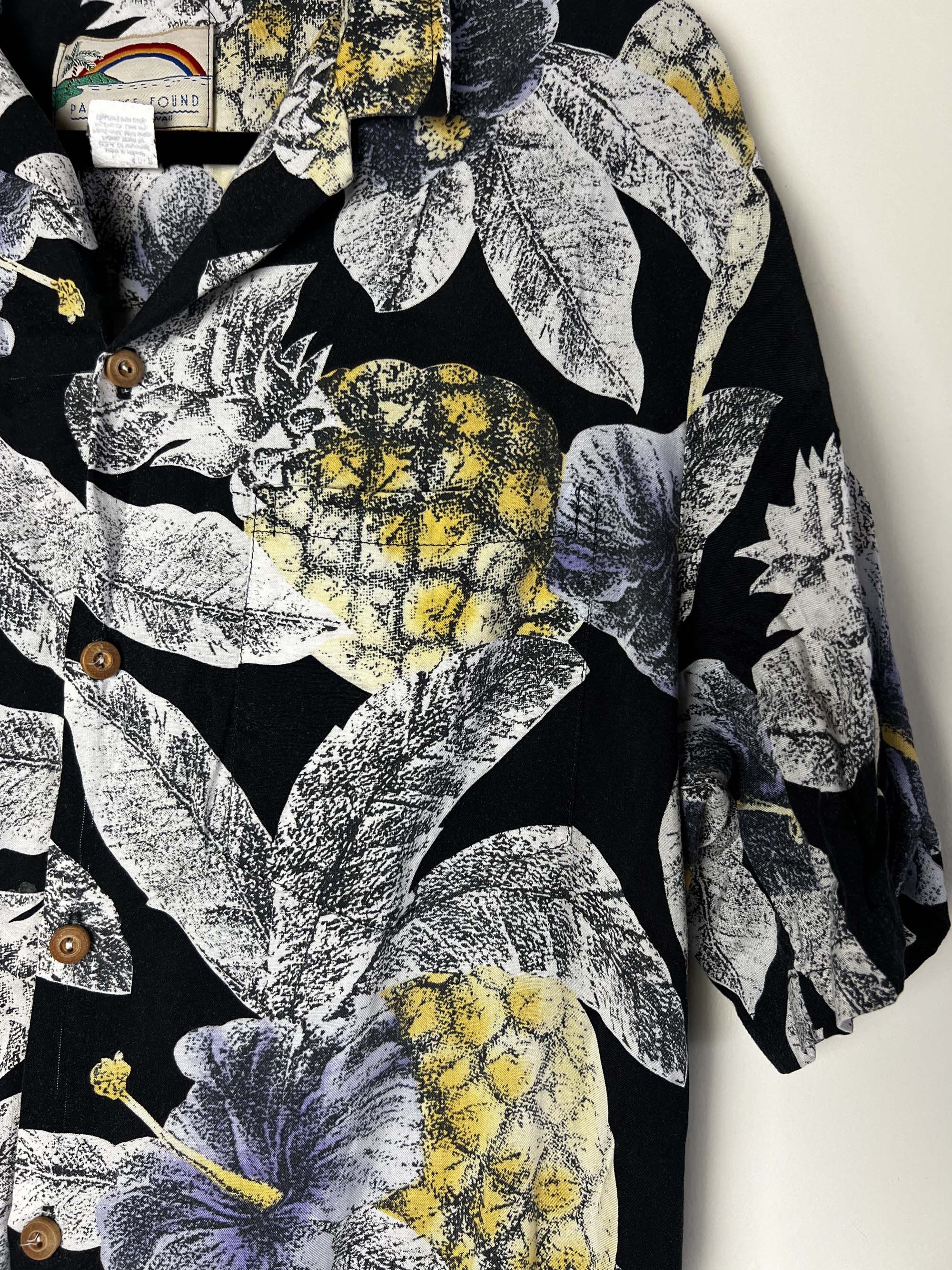 Paradise Found 1980's Paradise Found Hibiscus Pineapple Shirt -Magnum P.I. Size US L / EU 52-54 / 3 - 6 Thumbnail
