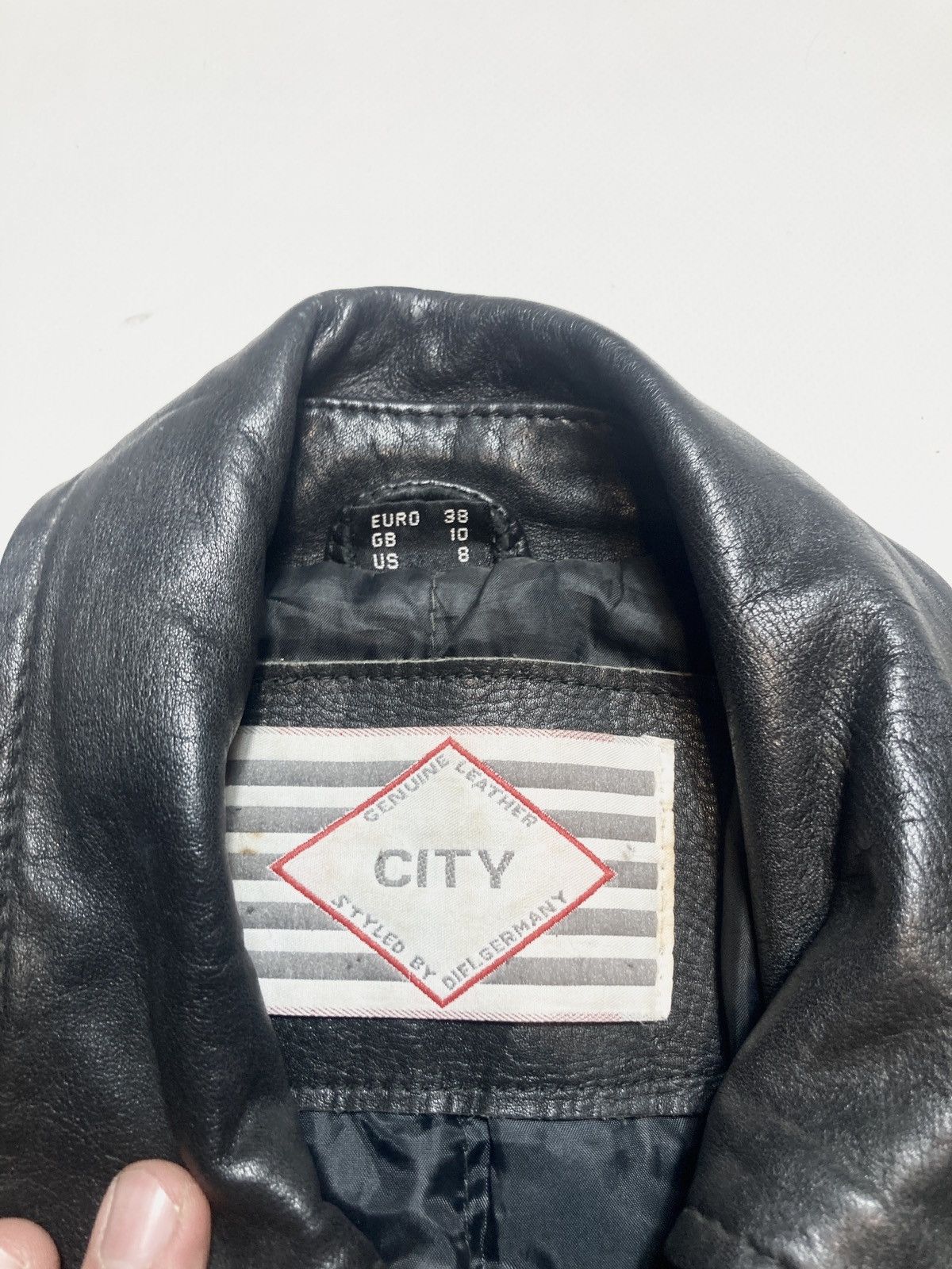 Genuine Leather 90s Vintage City leather biker jacket Size US S / EU 44-46 / 1 - 4 Thumbnail