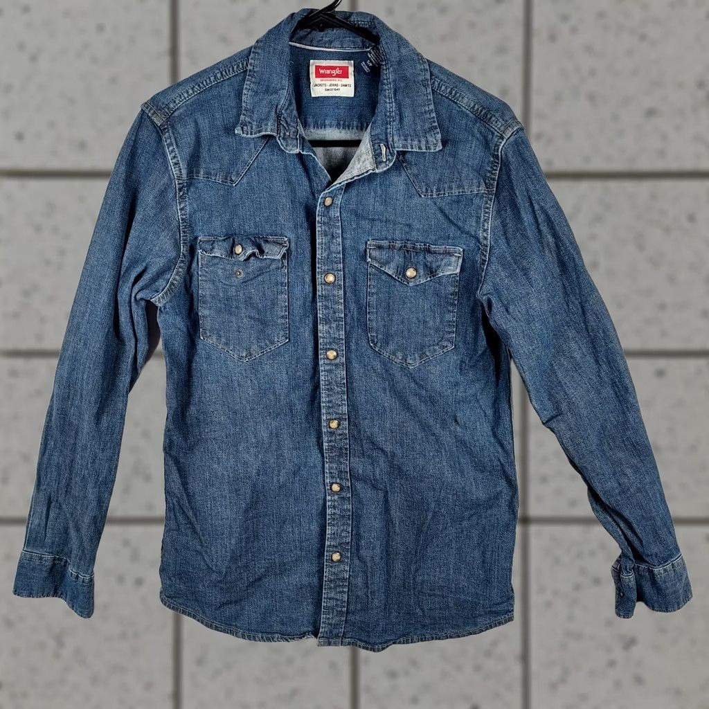 Wrangler Wrangler Shirt Western Denim Small S Blue Cotton Long Sleeve Snap Button Cowboy Rodeo Pocketed Mens Regular Fit Size US S / EU 44-46 / 1 - 1 Thumbnail