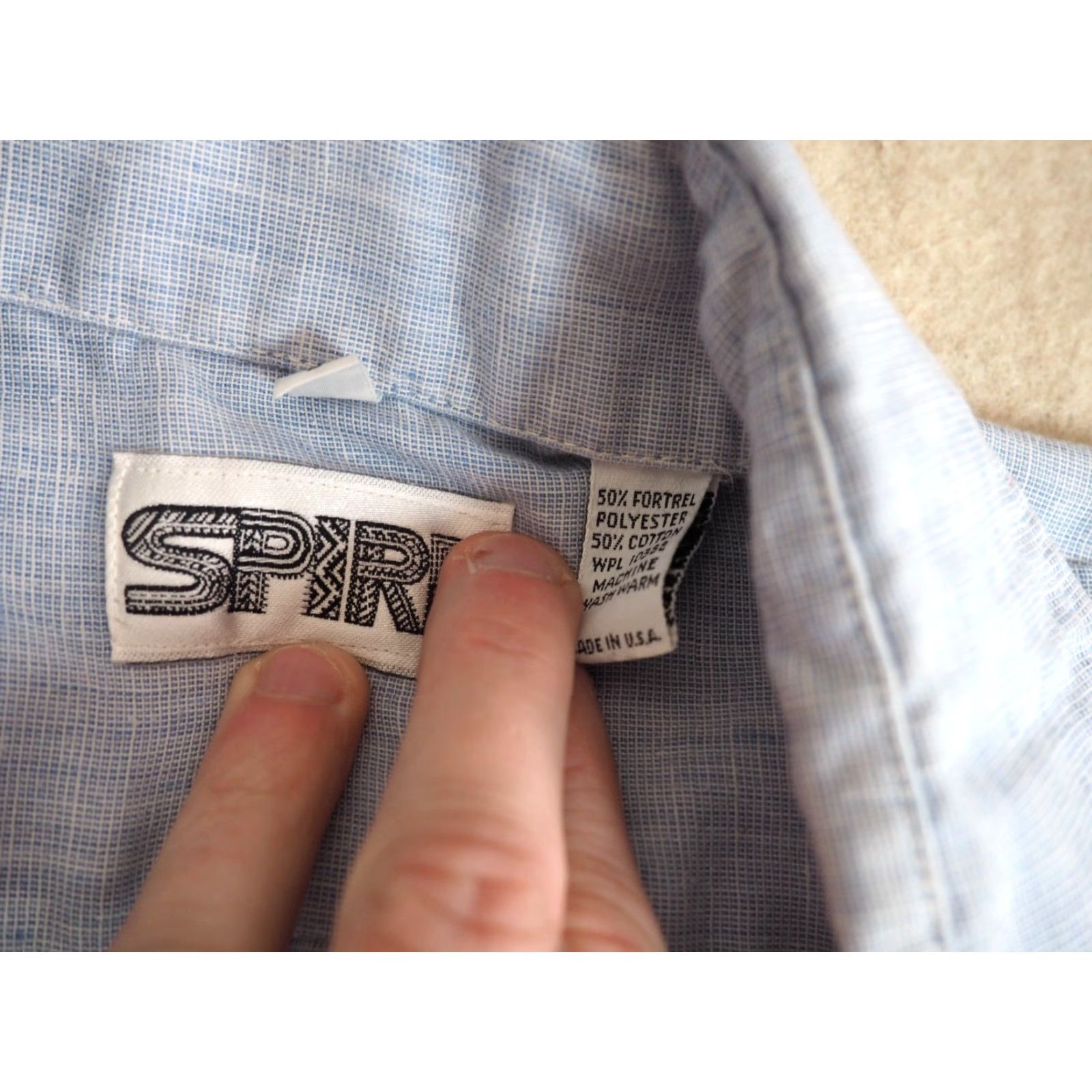 Vintage VTG 70s Spire California Blue Chambray Polycotton Shirt Men LT Long Sleeve Pocket Button Size US L / EU 52-54 / 3 - 7 Thumbnail