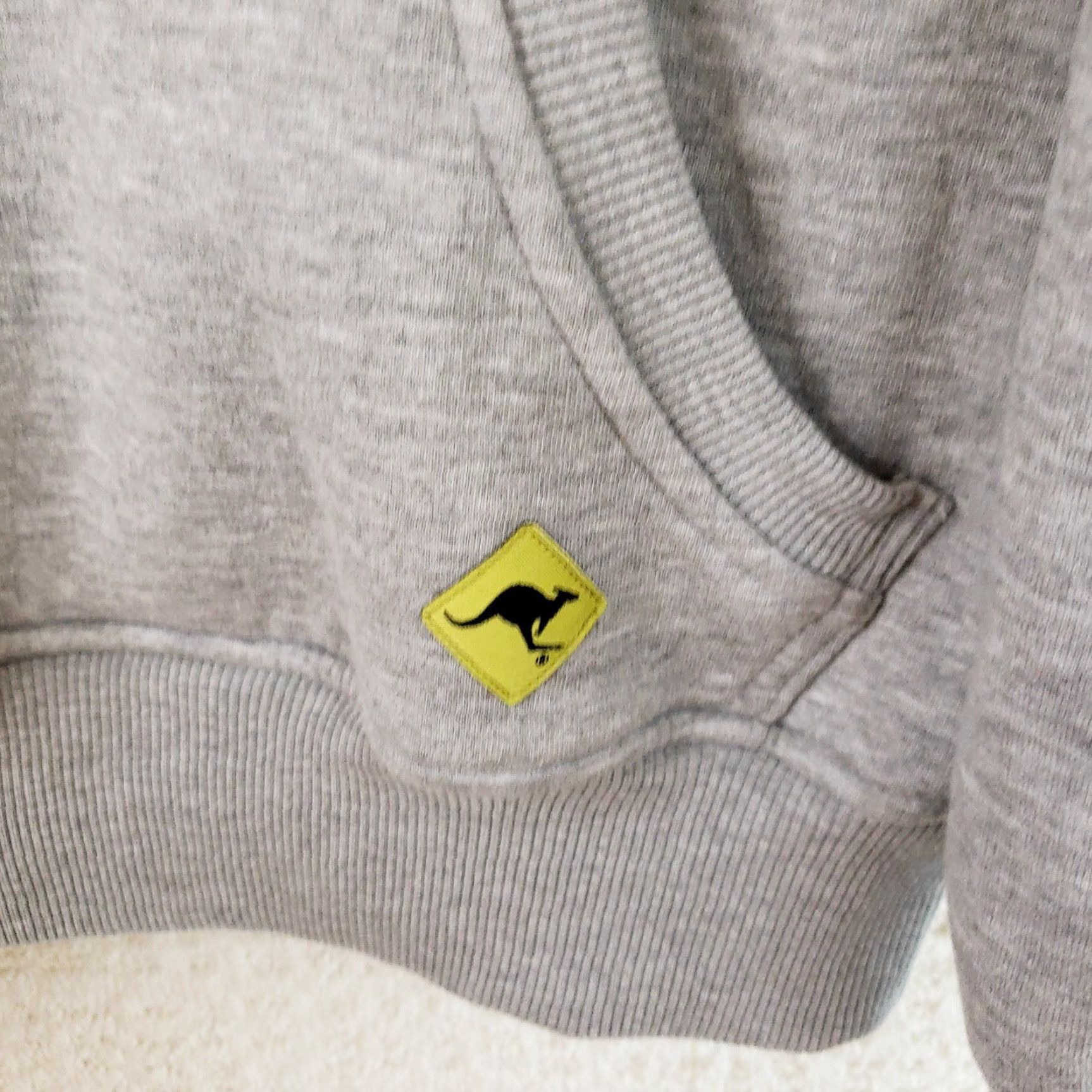 KangaROOS Kangaroo Brand No Kangaroo In Austria Hoodie UNISEX Gray L Embroidered Logo Pullover Mens Womens Size L / US 10 / IT 46 - 5 Thumbnail