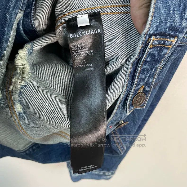 Balenciaga Balenciaga Graffiti Printed Denim Jacket Size US M / EU 48-50 / 2 - 4 Thumbnail