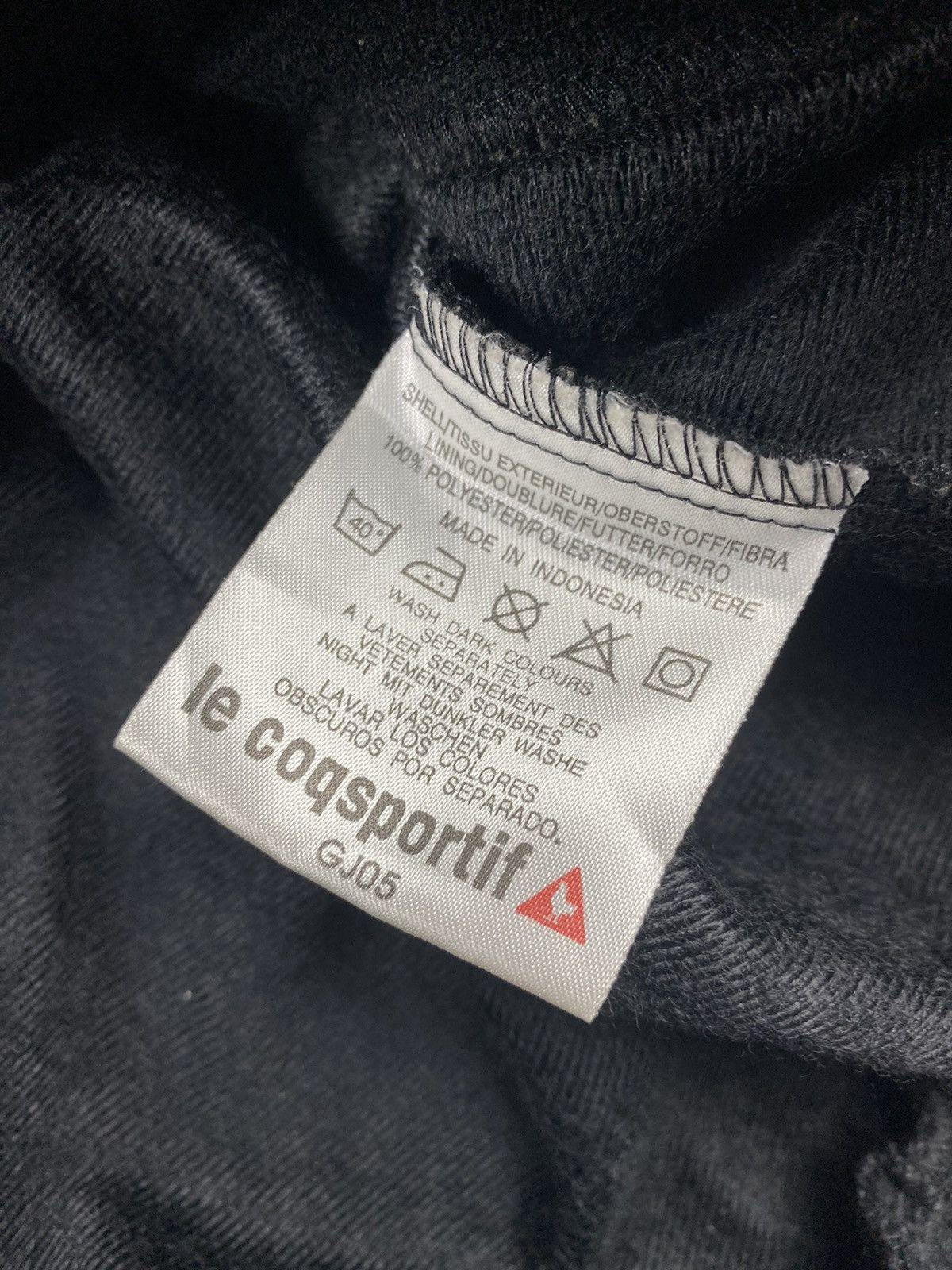 Le Coq Sportif Vintage Le Coq Sportif Big Logo Windbreaker Jacket Size US L / EU 52-54 / 3 - 14 Thumbnail