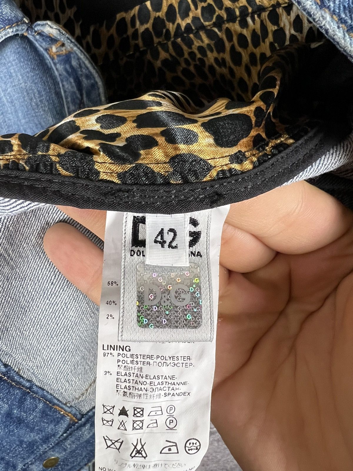 Designer × Dolce & Gabbana Dolce & Gabbana denim trucker jacket animal dotted ornaments Size M / US 6-8 / IT 42-44 - 23 Thumbnail