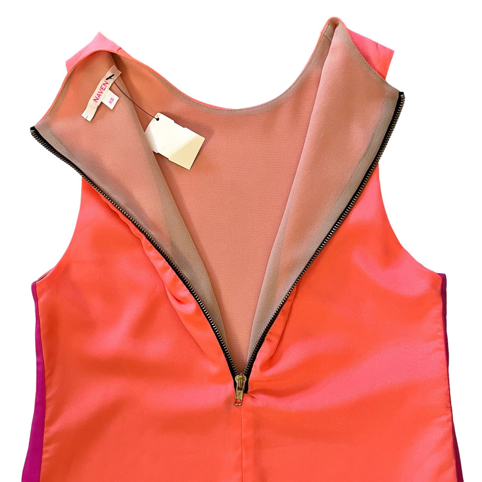 Other NWT Naven Sporty Twiggy Mini Dress Neon Salmon Pop Pink Size XS / US 0-2 / IT 36-38 - 6 Thumbnail