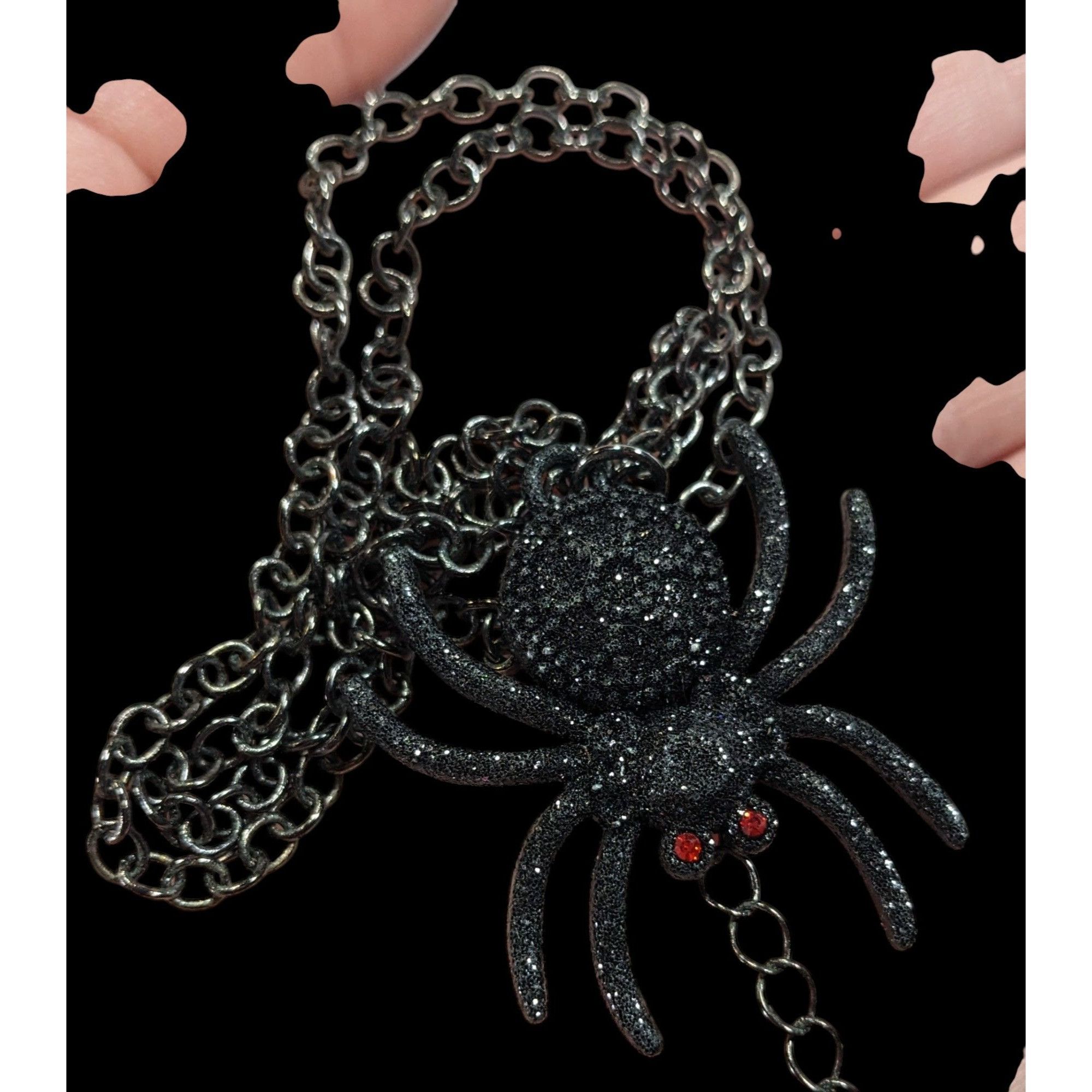 Other Gothic Halloween Black Glitter Spider Necklace Size ONE SIZE - 8 Thumbnail