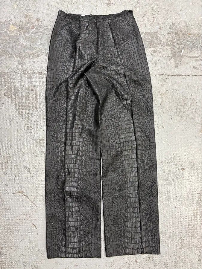 Jean Paul Gaultier 2000s Jean Paul Gaultier Black Crocodile Embossed Pants Size 26" / US 2 / IT 38 - 7 Thumbnail