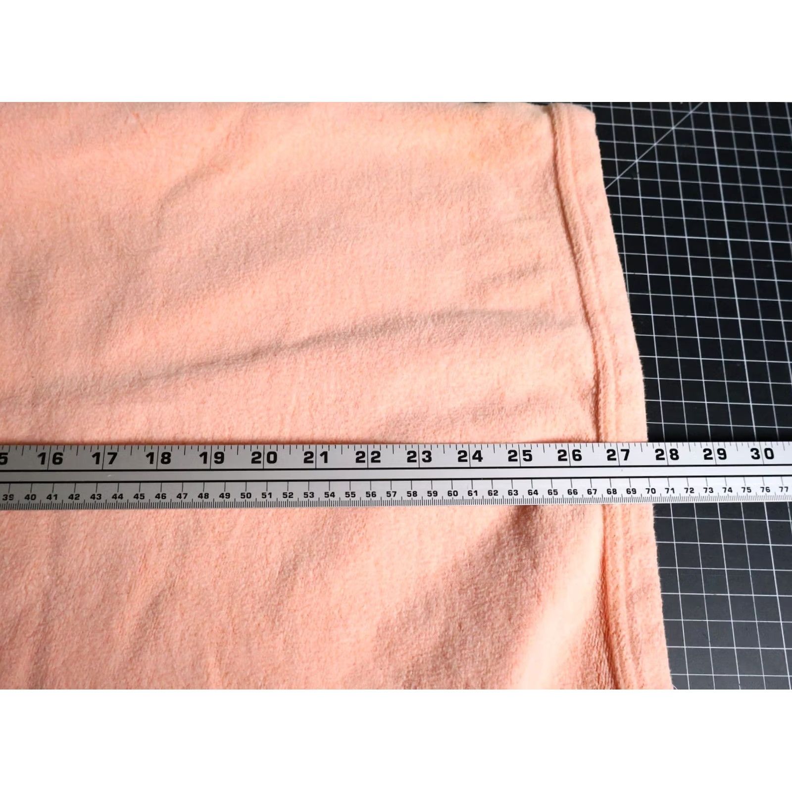 Gustin VINTAGE Austin 90s Sweatshirt Adult Large / XL Coral 3/4 Sleeve Crewneck Fleece Size XL / US 12-14 / IT 48-50 - 6 Thumbnail