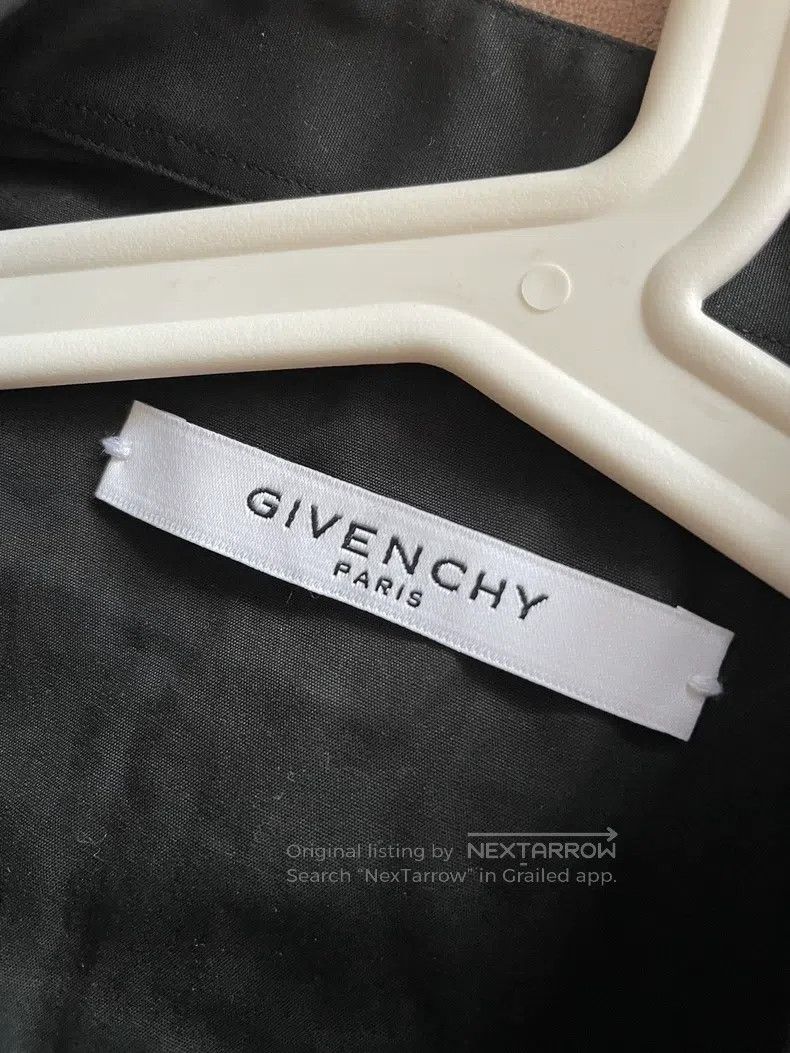 Givenchy Givenchy Fashion Nylon Jacket Size US S / EU 44-46 / 1 - 3 Thumbnail