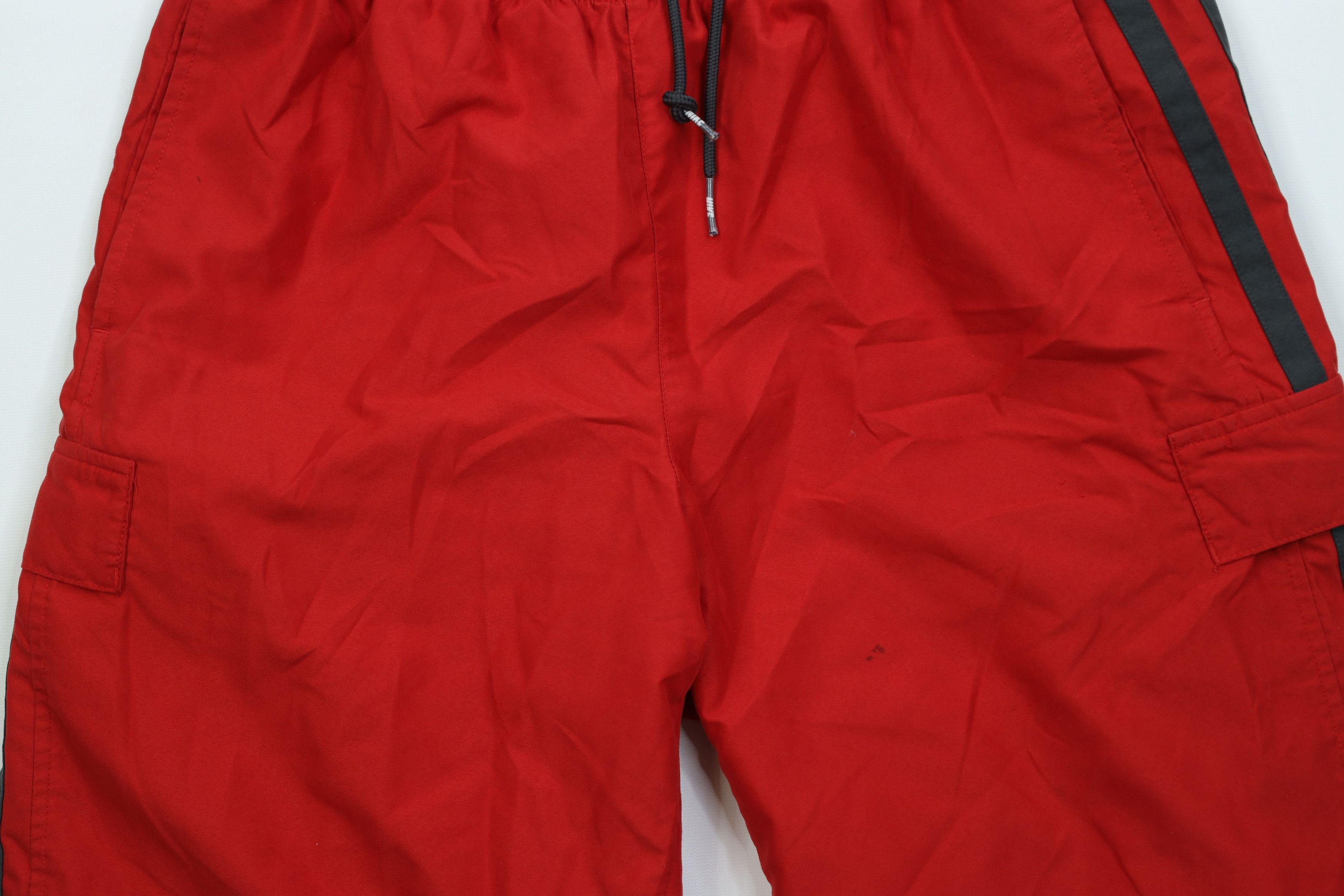 Nike Vintage Y2K Nike Scott Mini Swoosh Lined Cargo Shorts Trunks Size US 34 / EU 50 - 3 Thumbnail