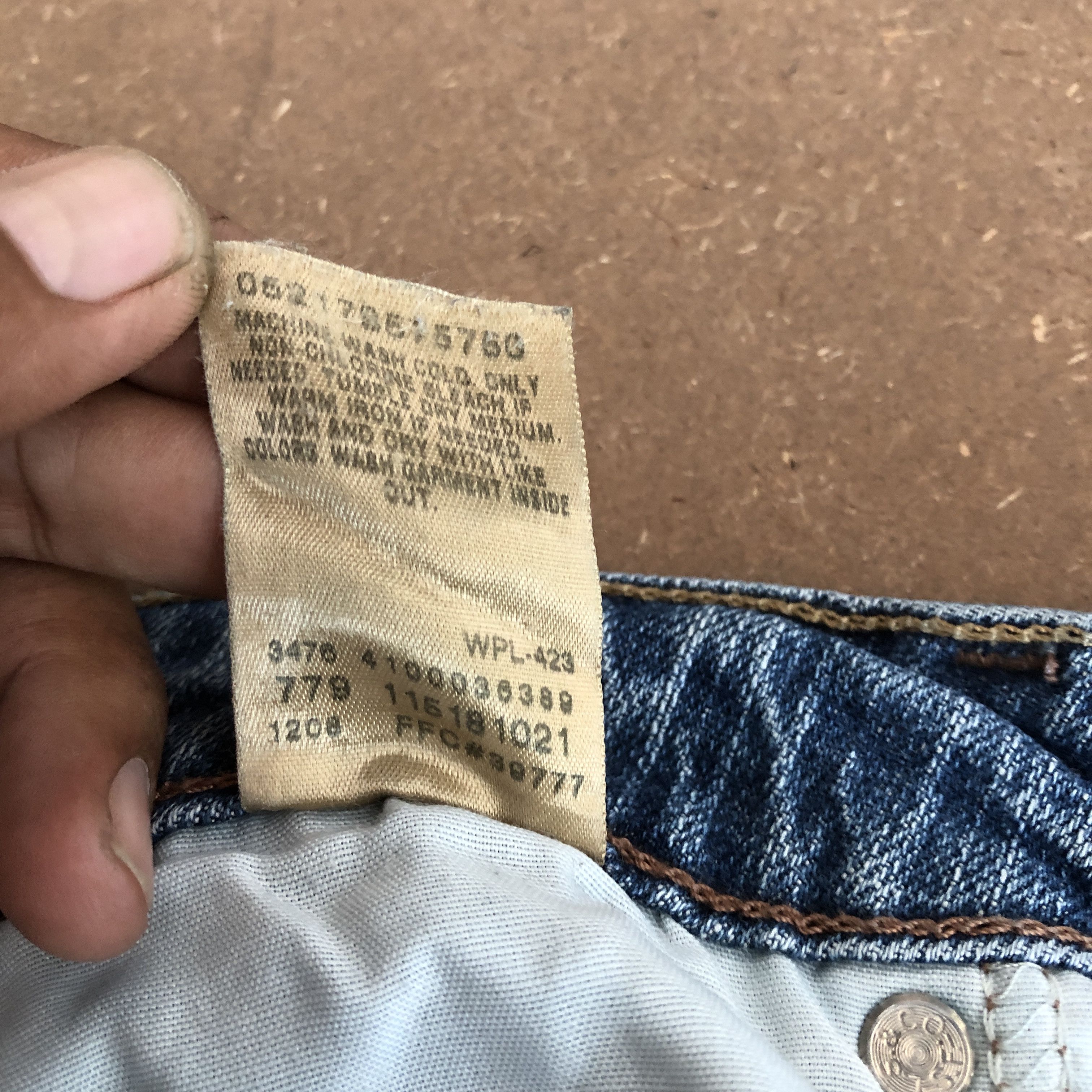 If Six Was Nine × Levi's × Vintage 90s Levis Bell Bottom Jeans Flare Wide Leg Boot Cut Denim Size 27" / US 4 / IT 40 - 12 Thumbnail