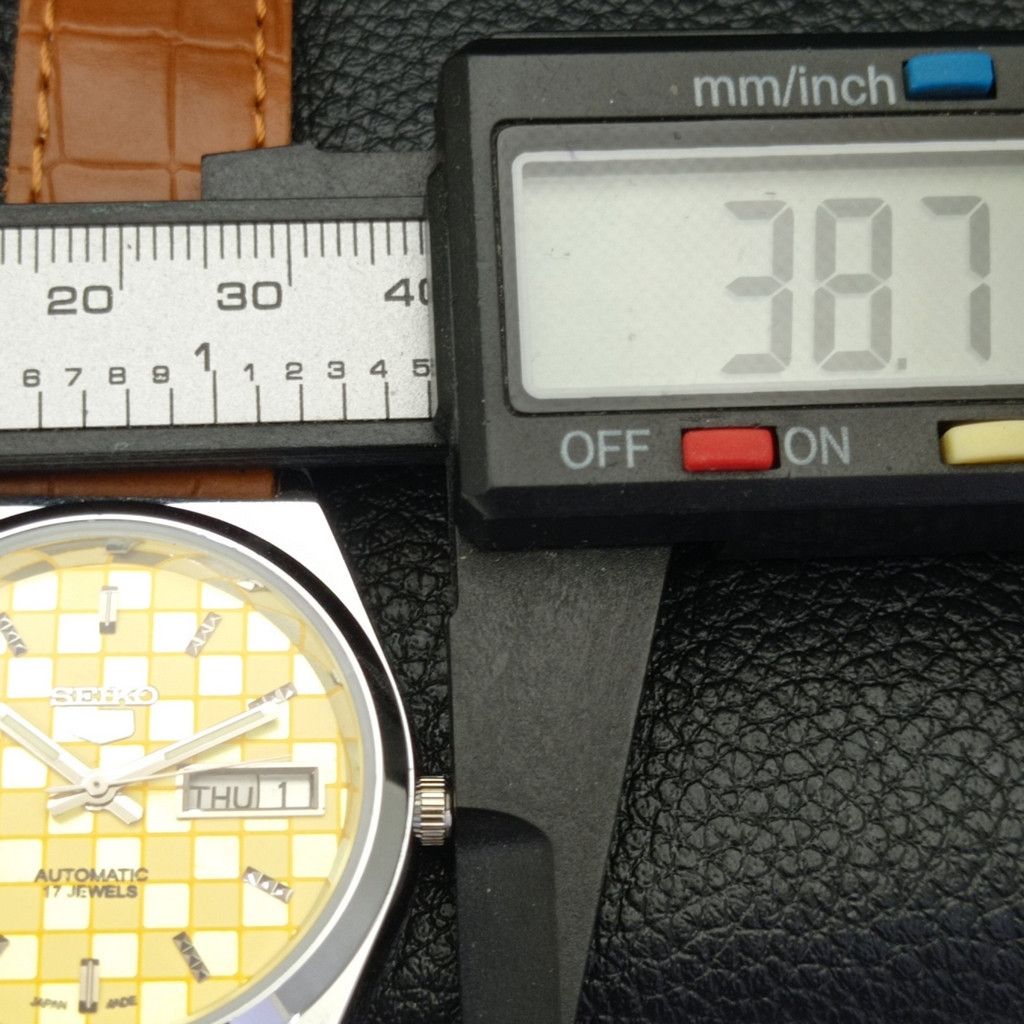 Seiko REFURBISHED VINTAGE SEIKO 5 AUTO JAPAN MENS WATCH a440208 Size 38 - 6 Thumbnail