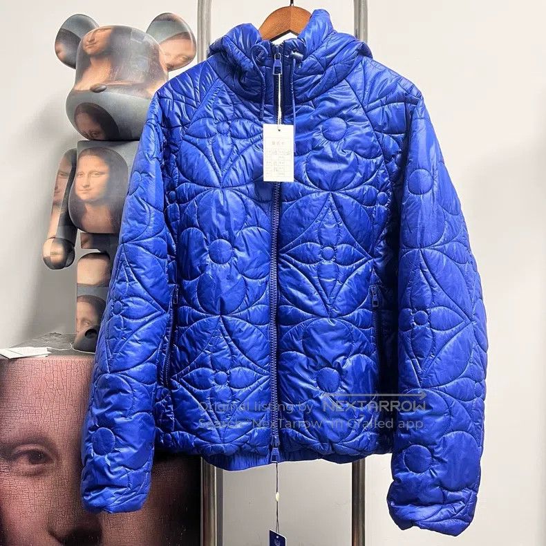 Louis Vuitton Louis Vuitton Three-flower down jacket Size US M / EU 48-50 / 2 - 1 Thumbnail