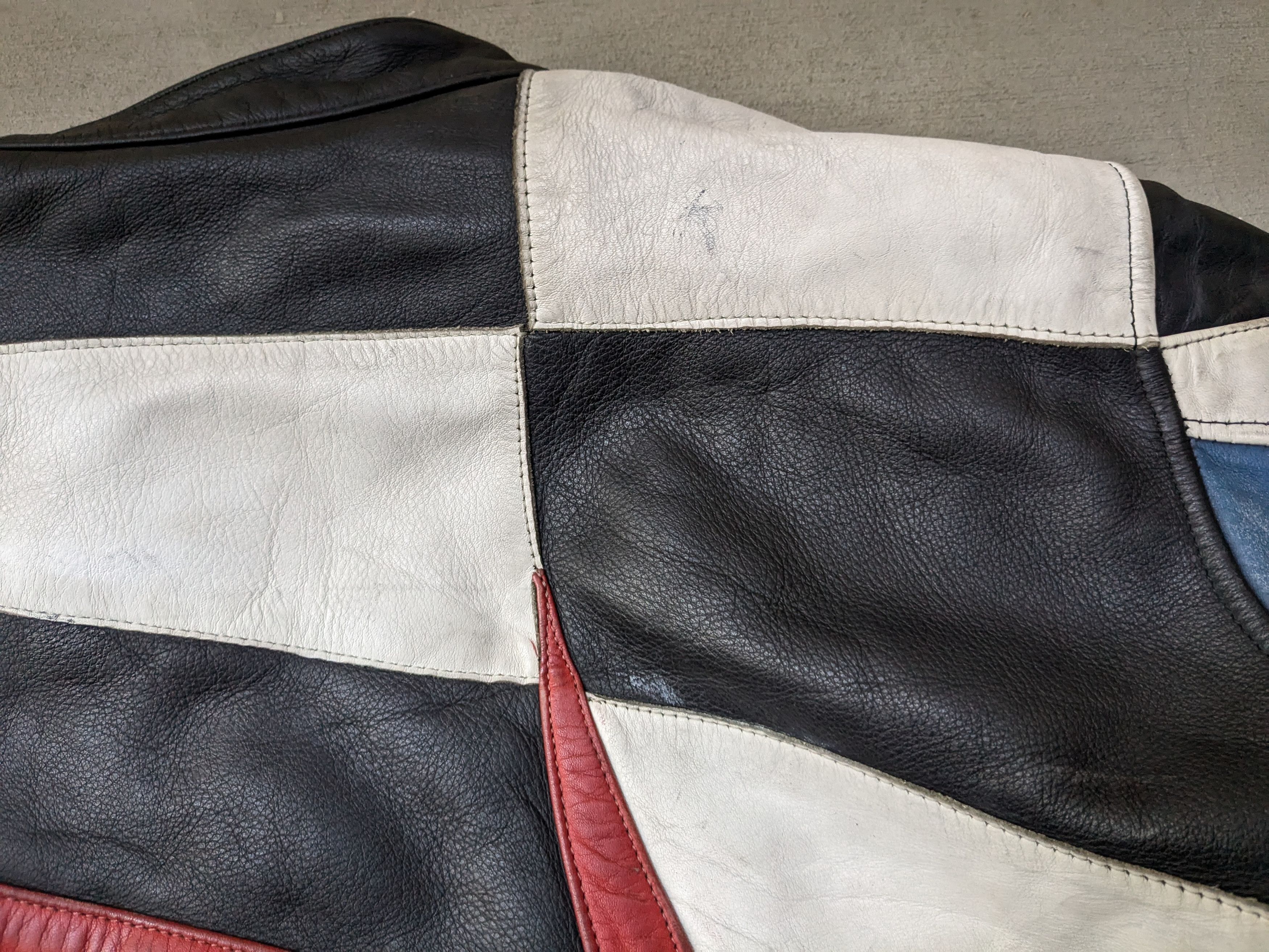 Genuine Leather Vintage Motorcycle Leather Biker Jacket Blue Black White Y2K Size US L / EU 52-54 / 3 - 12 Thumbnail